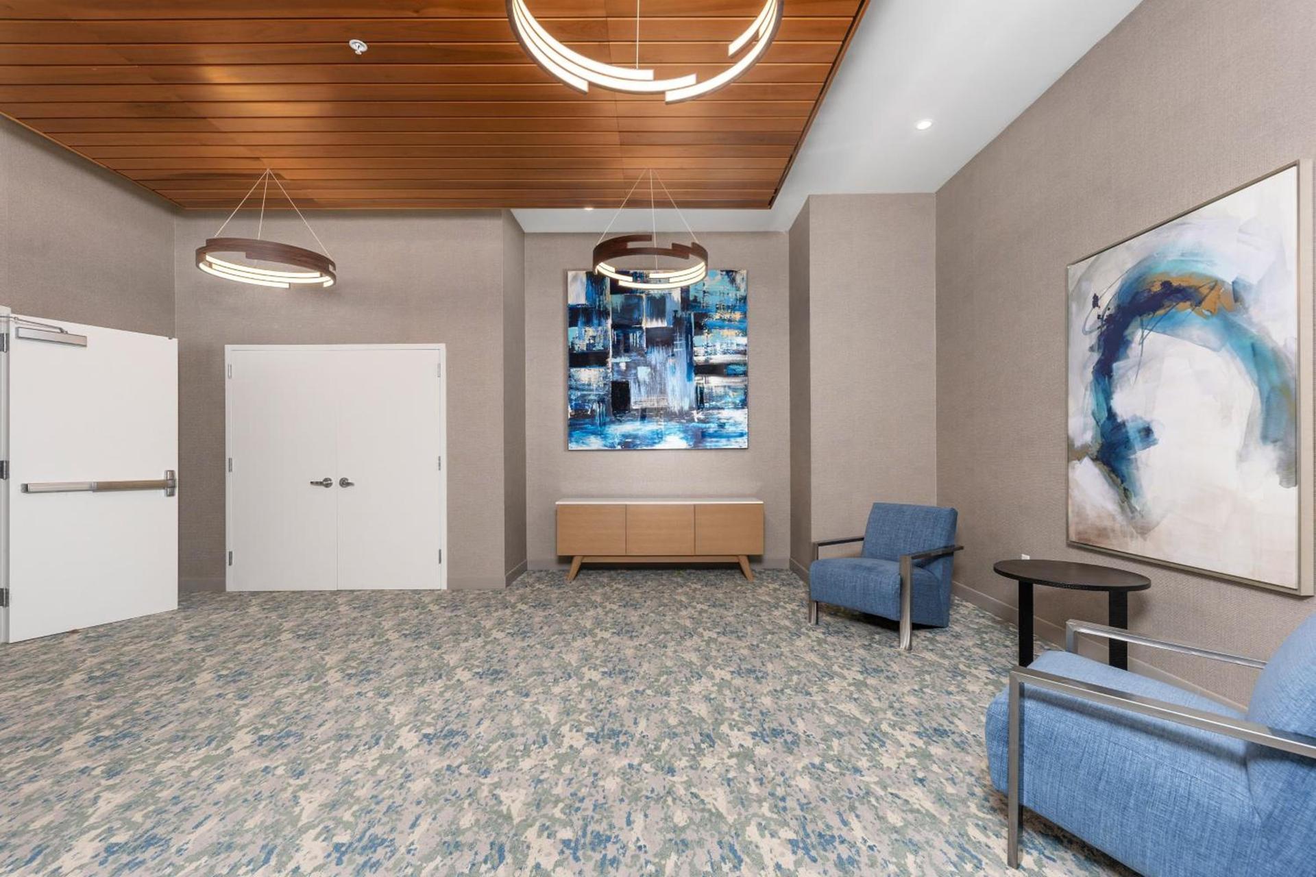 Element by Marriott Hampton Peninsula Town Center photo 41