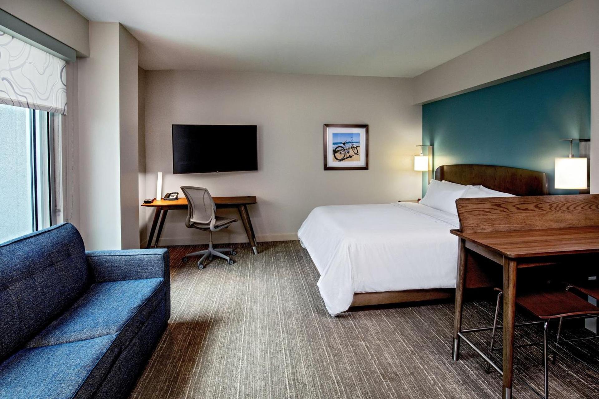 Element by Marriott Hampton Peninsula Town Center photo 3