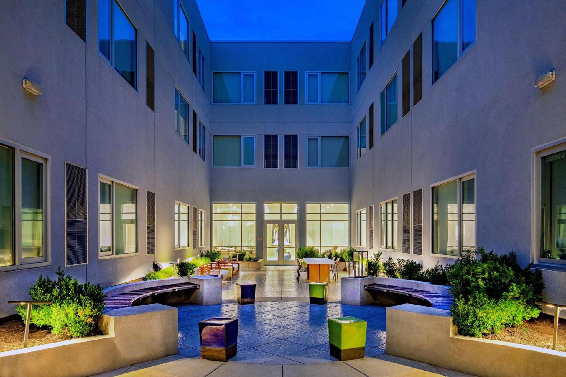 Element by Marriott Hampton Peninsula Town Center photo 36