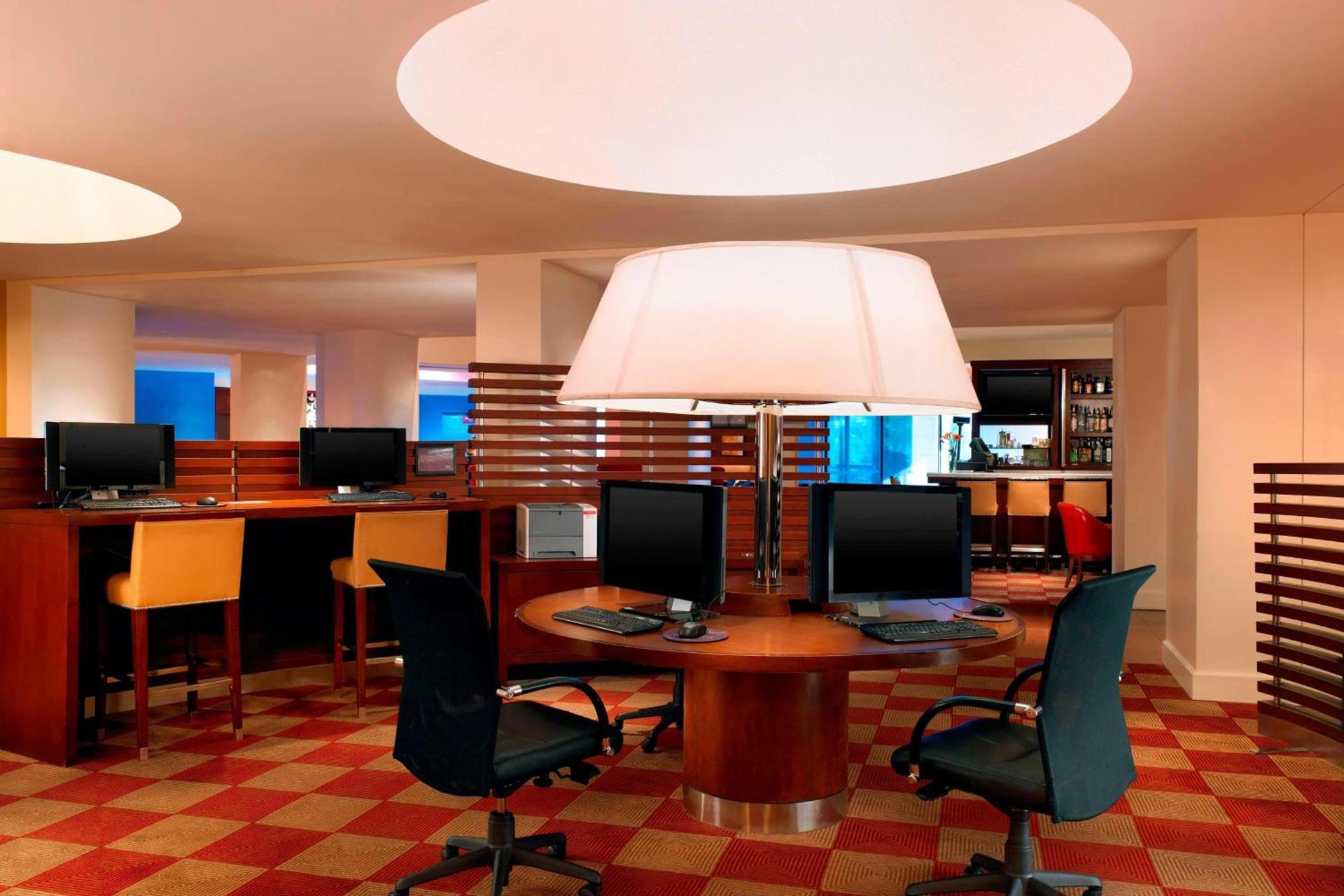 Sheraton Albuquerque Uptown by Marriott photo 12