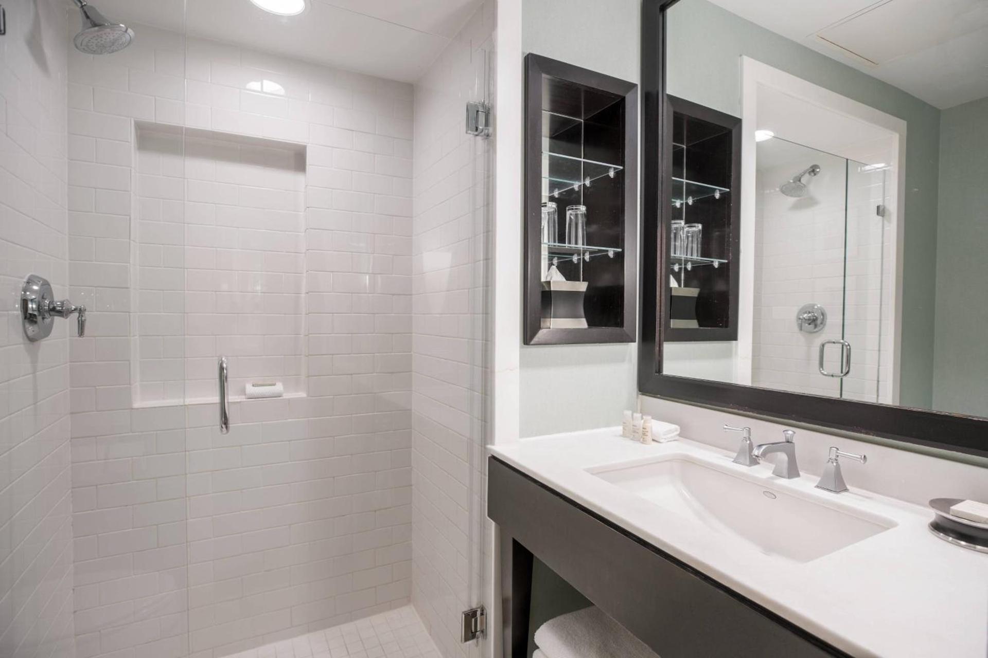 Renaissance New Orleans Pere Marquette French Quarter Area Hotel photo 14