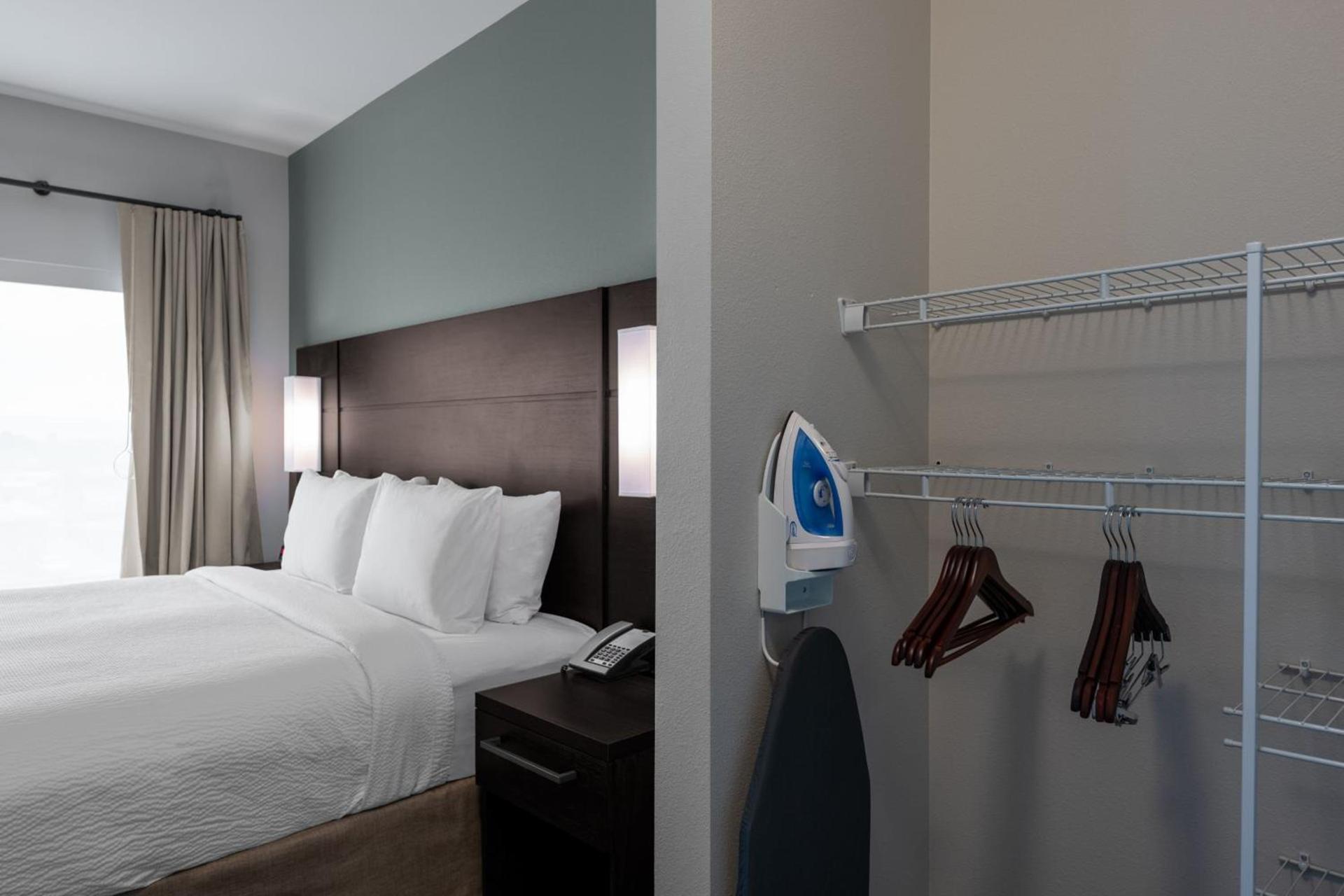 Residence Inn by Marriott Lancaster Palmdale photo 21