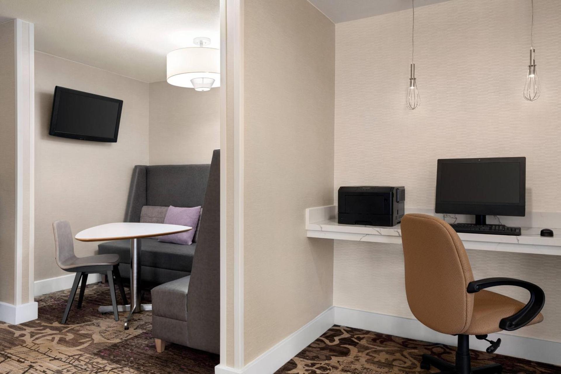 Residence Inn By Marriott Vacaville photo 10