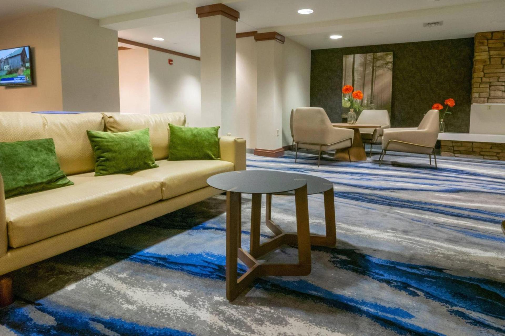 Fairfield Inn by Marriott Hazleton photo 5