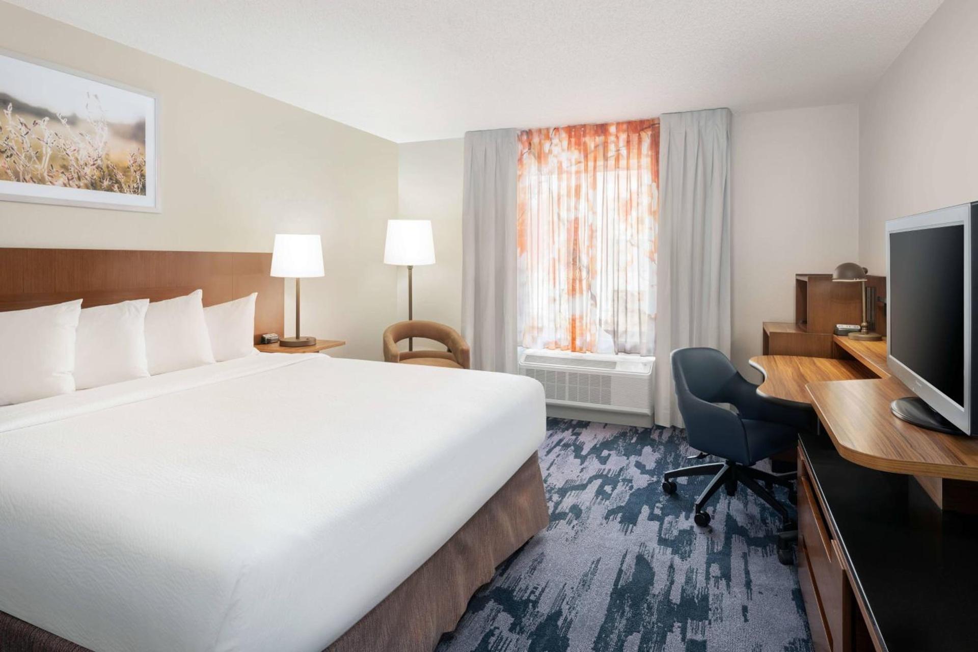 Fairfield Inn and Suites Austin South photo 11