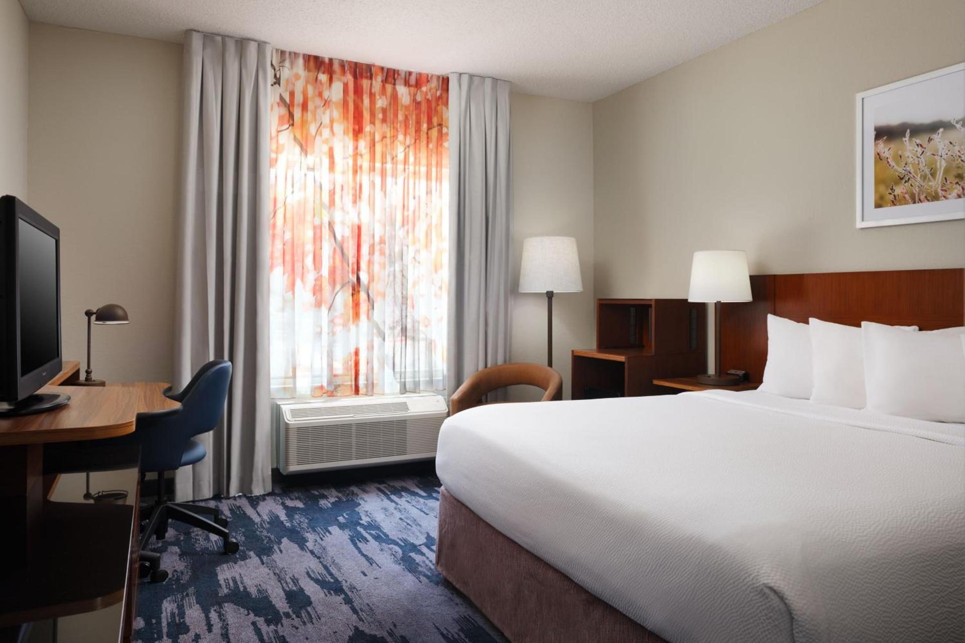 Fairfield Inn and Suites Austin South photo 9