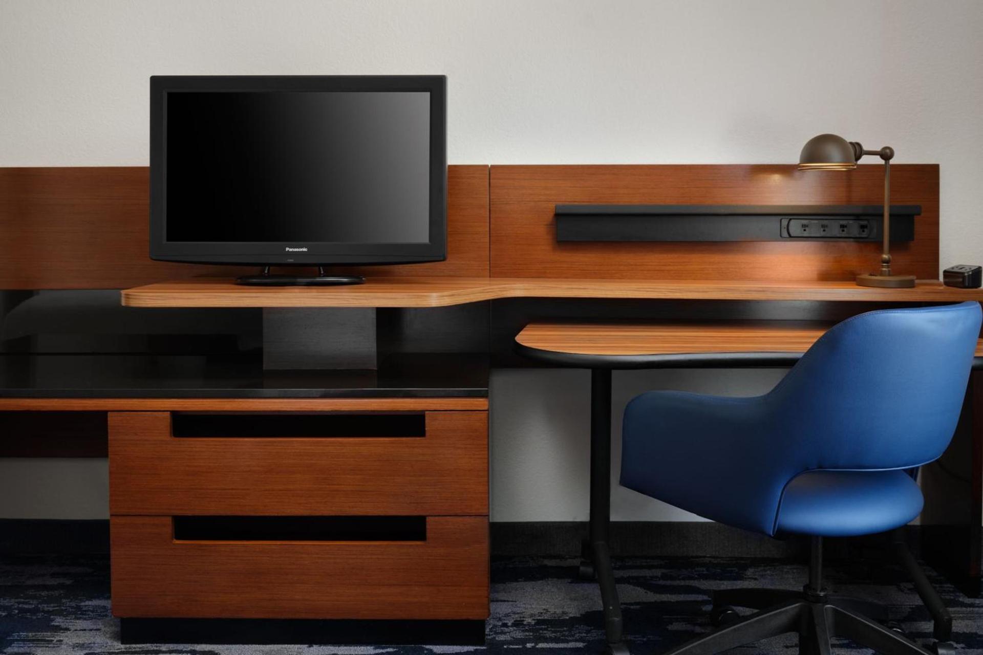 Fairfield Inn and Suites Austin South photo 13