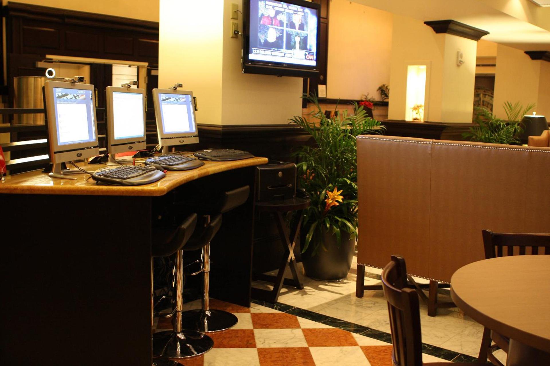 Sheraton Columbia Downtown Hotel photo 2
