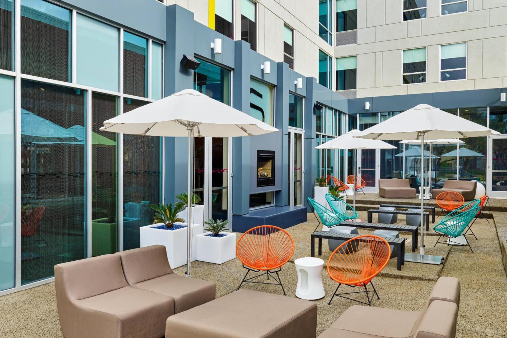 Aloft by Marriott Austin Northwest photo 8