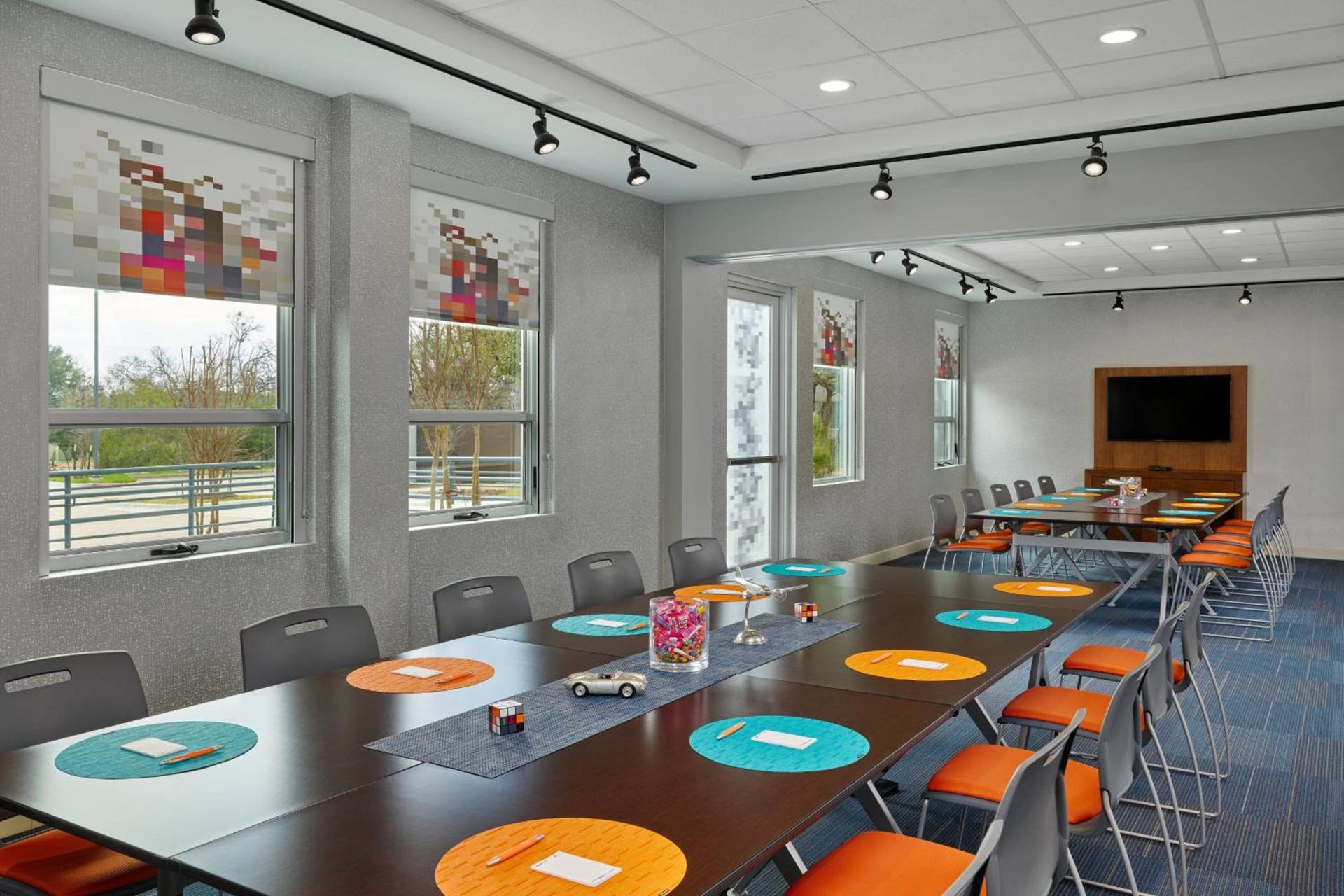 Aloft by Marriott Austin Northwest photo 18