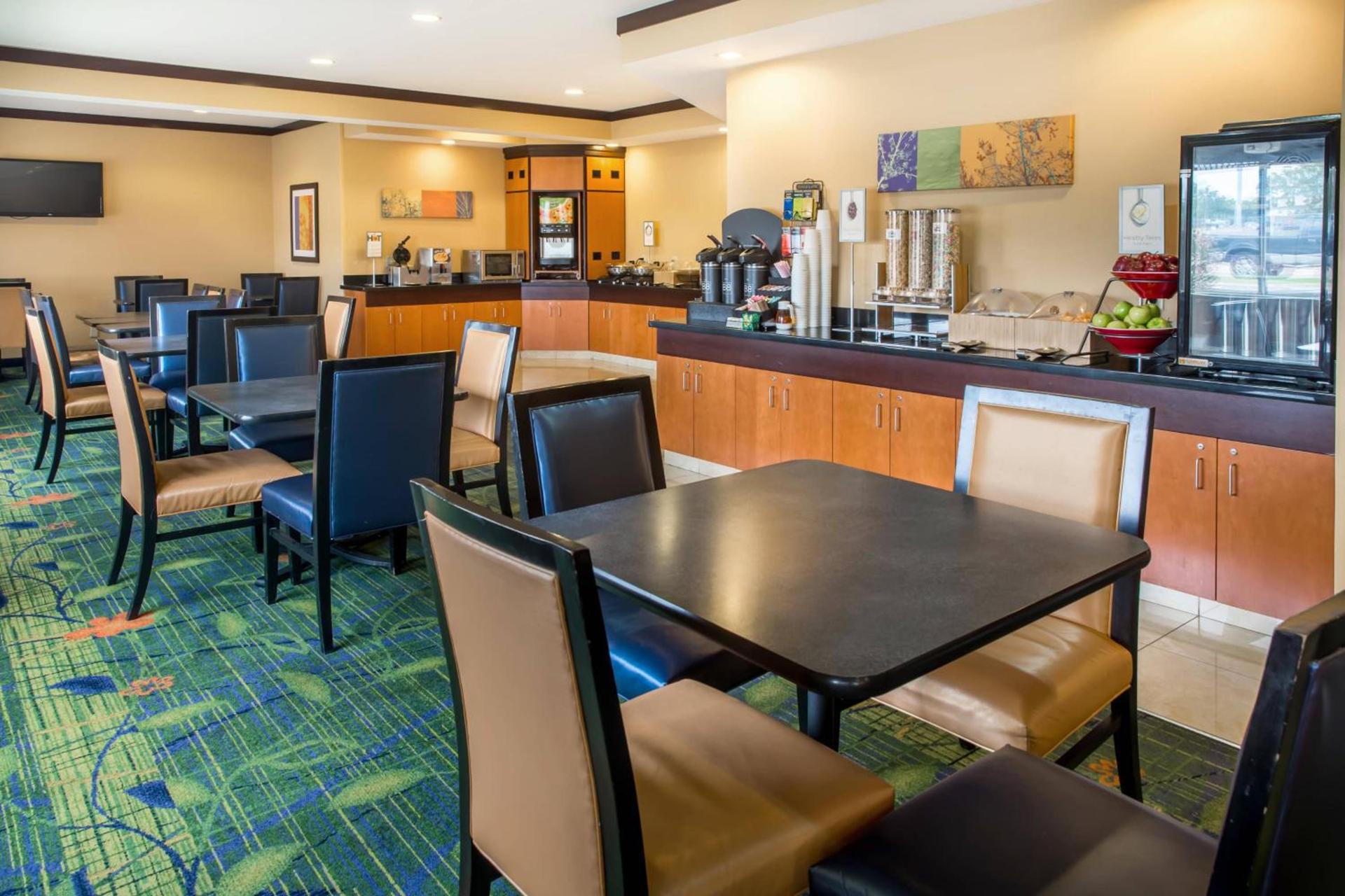 Fairfield Inn & Suites Canton photo 19