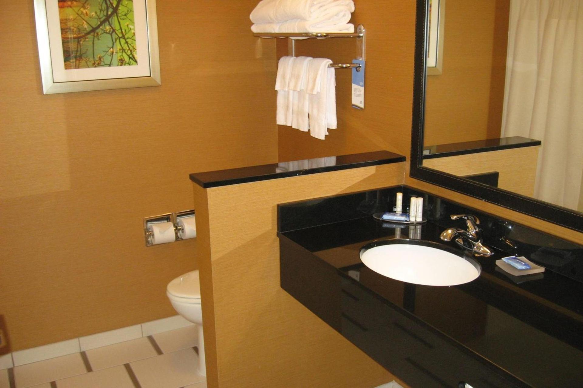 Fairfield Inn & Suites by Marriott Elmira Corning photo 8