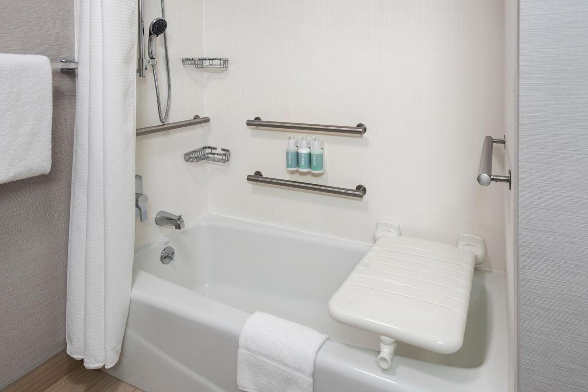 Courtyard by Marriott Rye photo 17