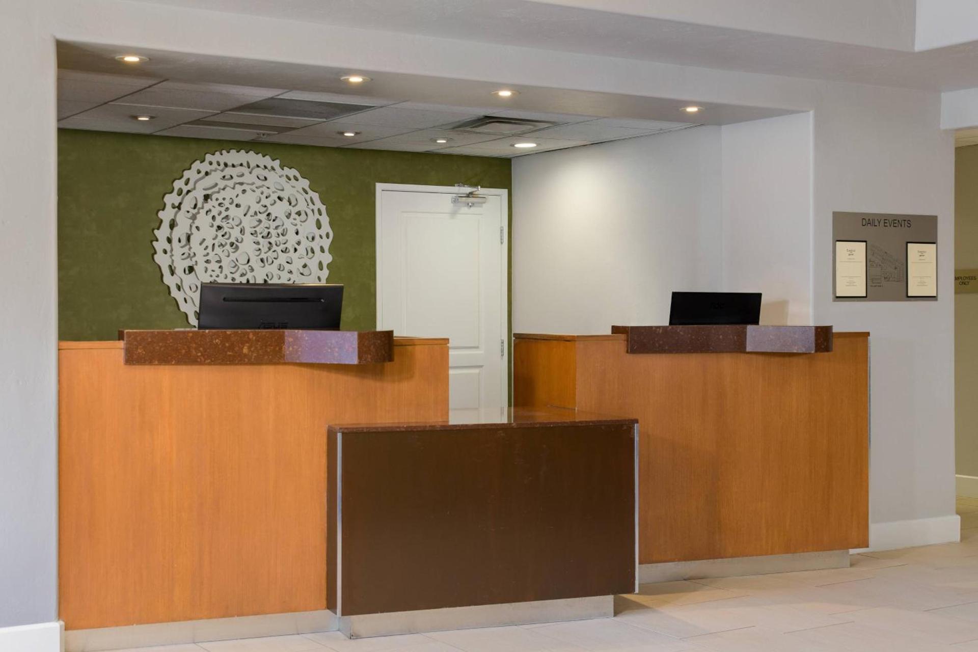 Fairfield Inn & Suites San Diego Old Town photo 4