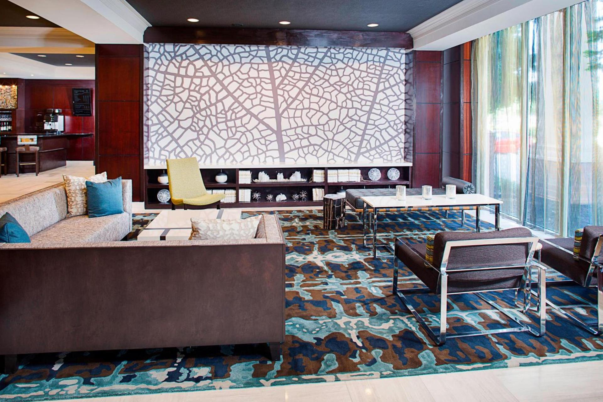 Dallas Marriott Suites Medical/Market Center photo 6