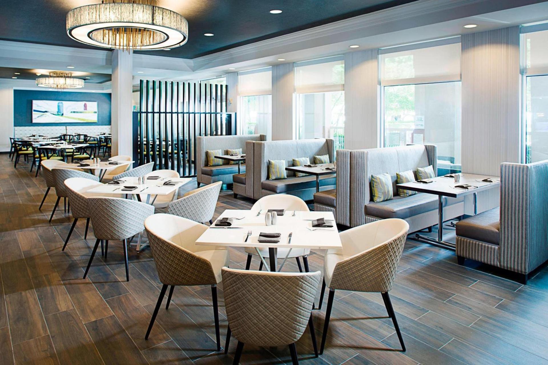 Dallas Marriott Suites Medical/Market Center photo 44
