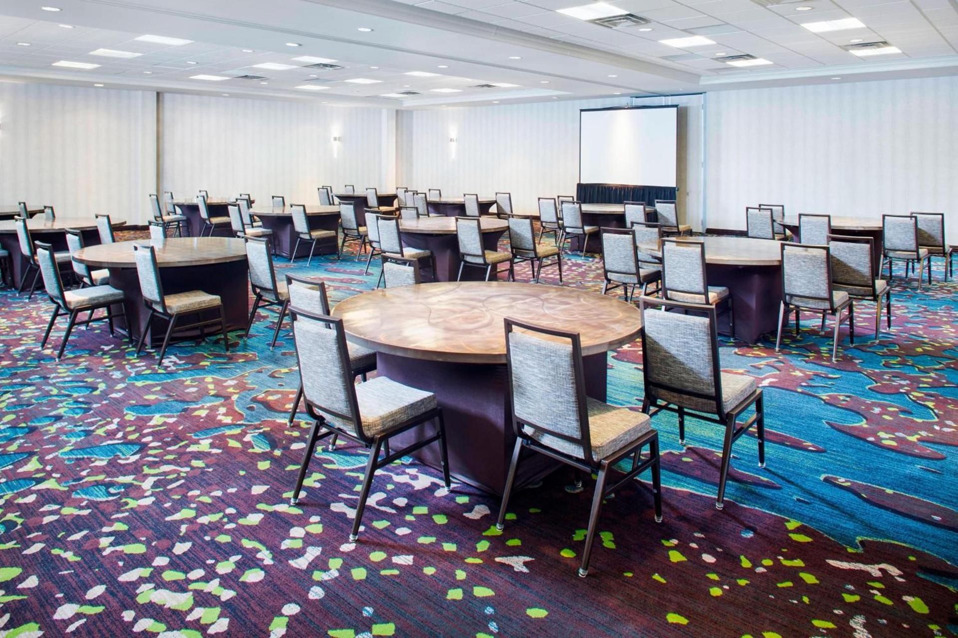 Dallas Marriott Suites Medical/Market Center photo 60