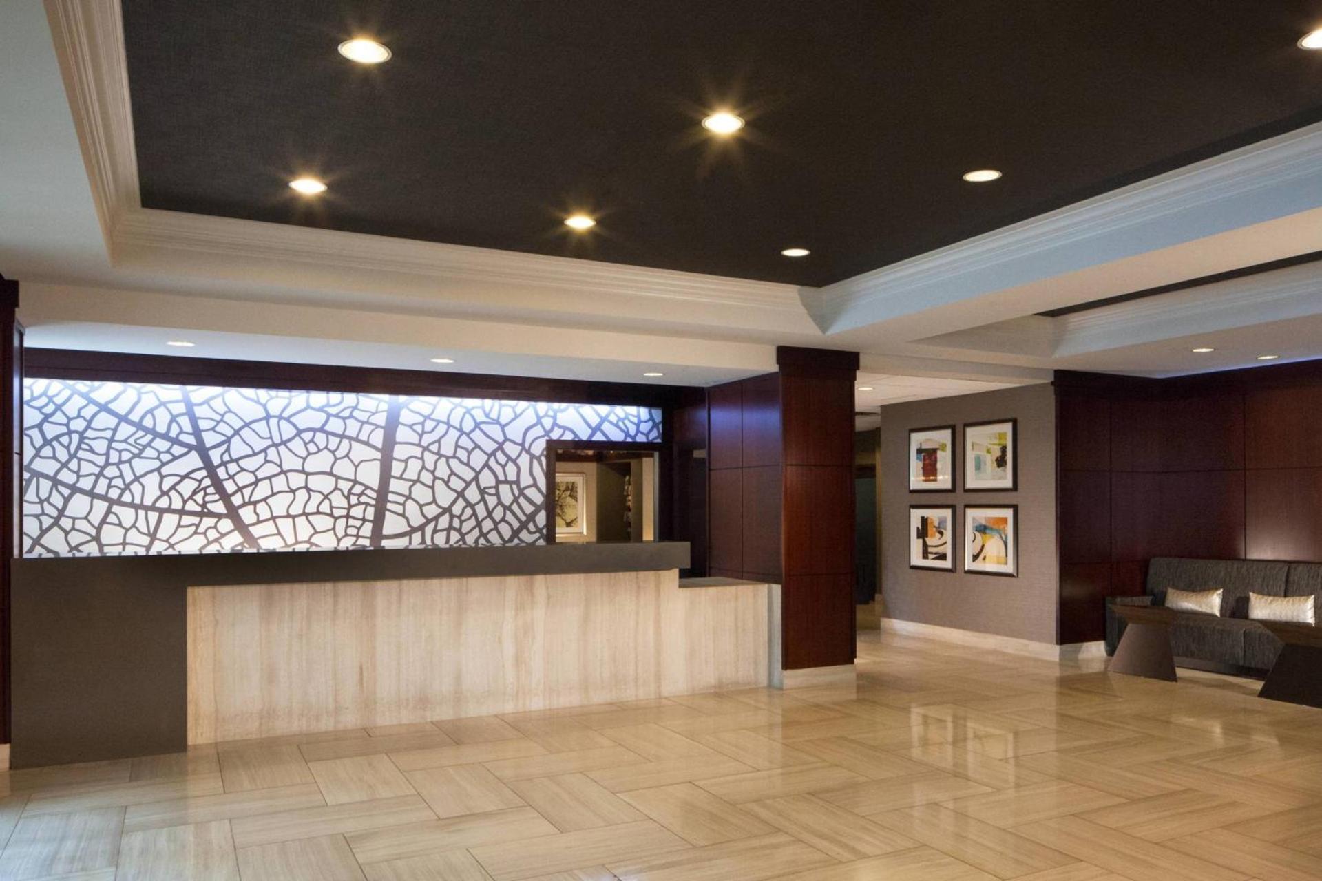 Dallas Marriott Suites Medical/Market Center photo 3
