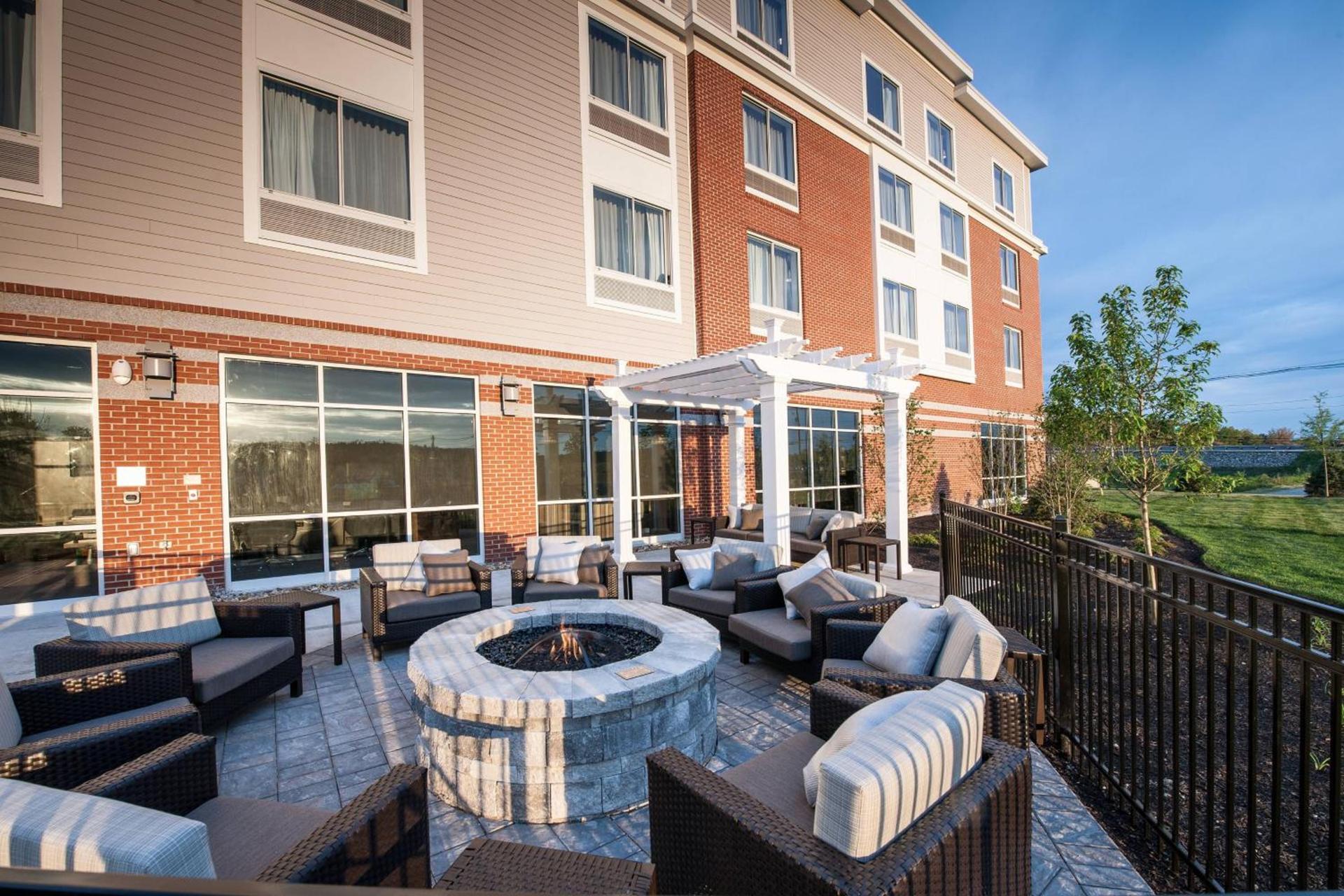 Courtyard by Marriott Boston Littleton photo 20