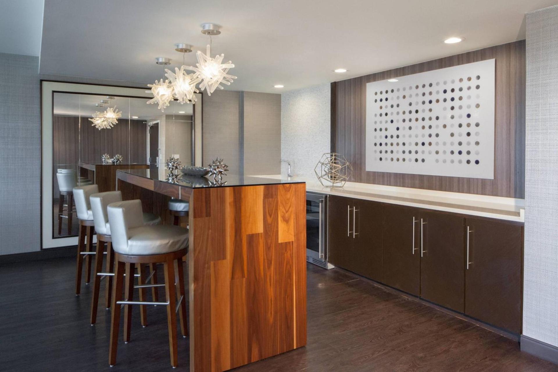Dallas Marriott Suites Medical/Market Center photo 21