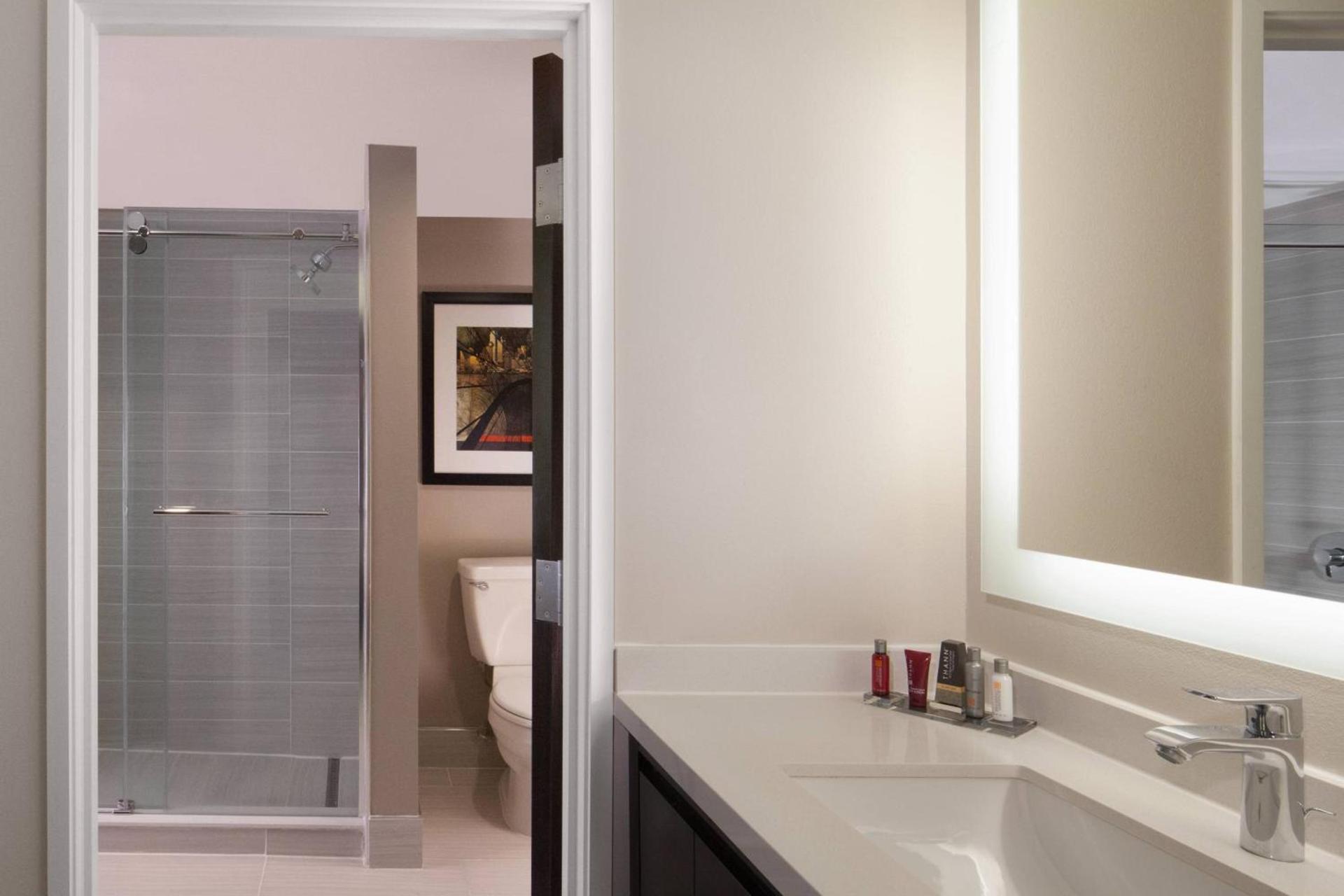 Dallas Marriott Suites Medical/Market Center photo 28