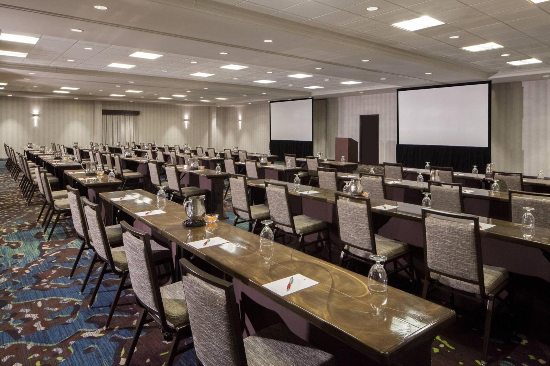 Dallas Marriott Suites Medical/Market Center photo 57