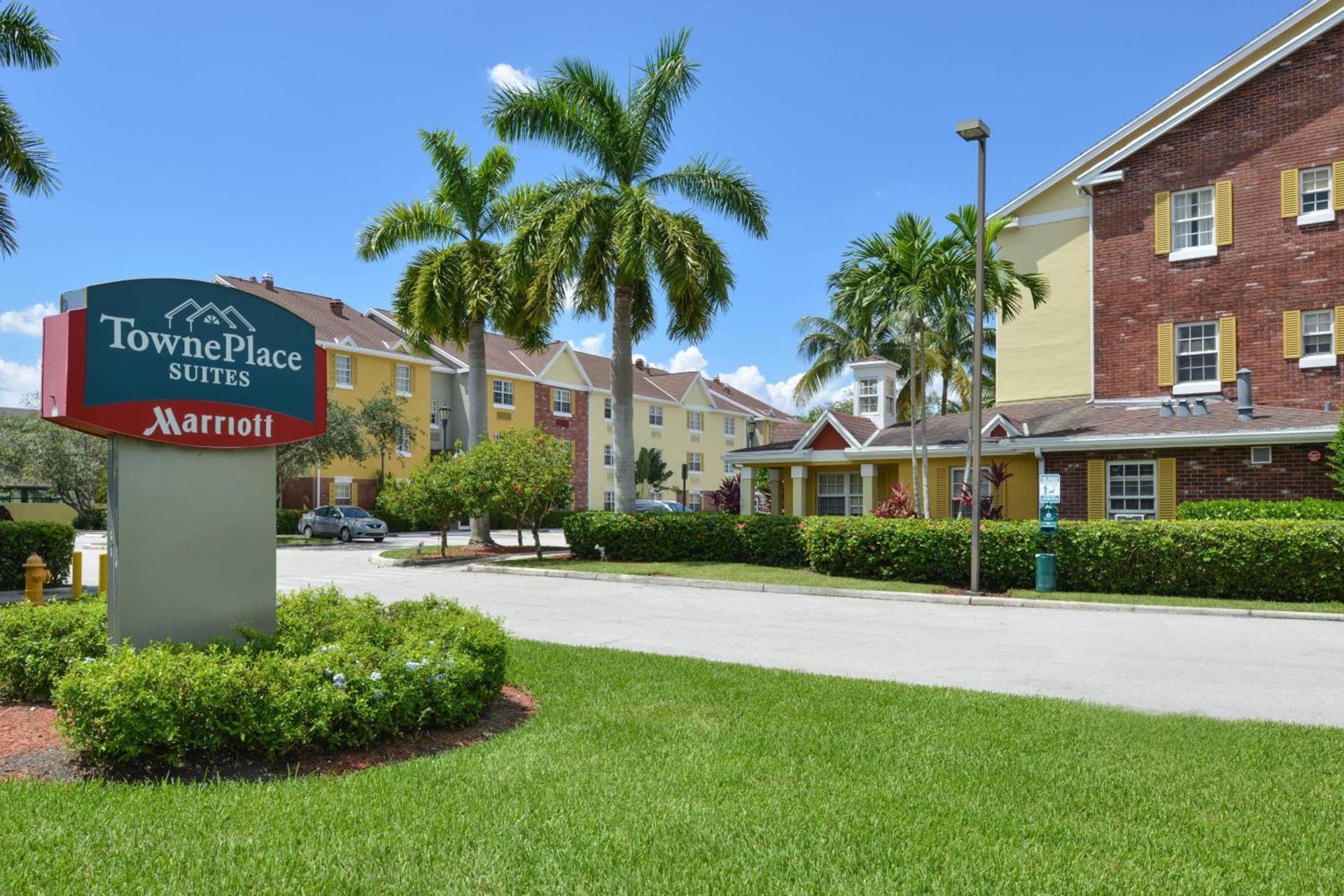 Candlewood Suites Miami Lakes by IHG photo 3