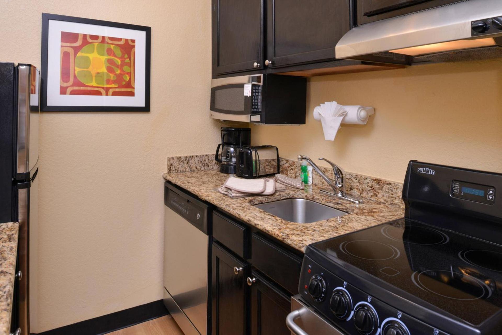 Candlewood Suites Miami Lakes by IHG photo 19