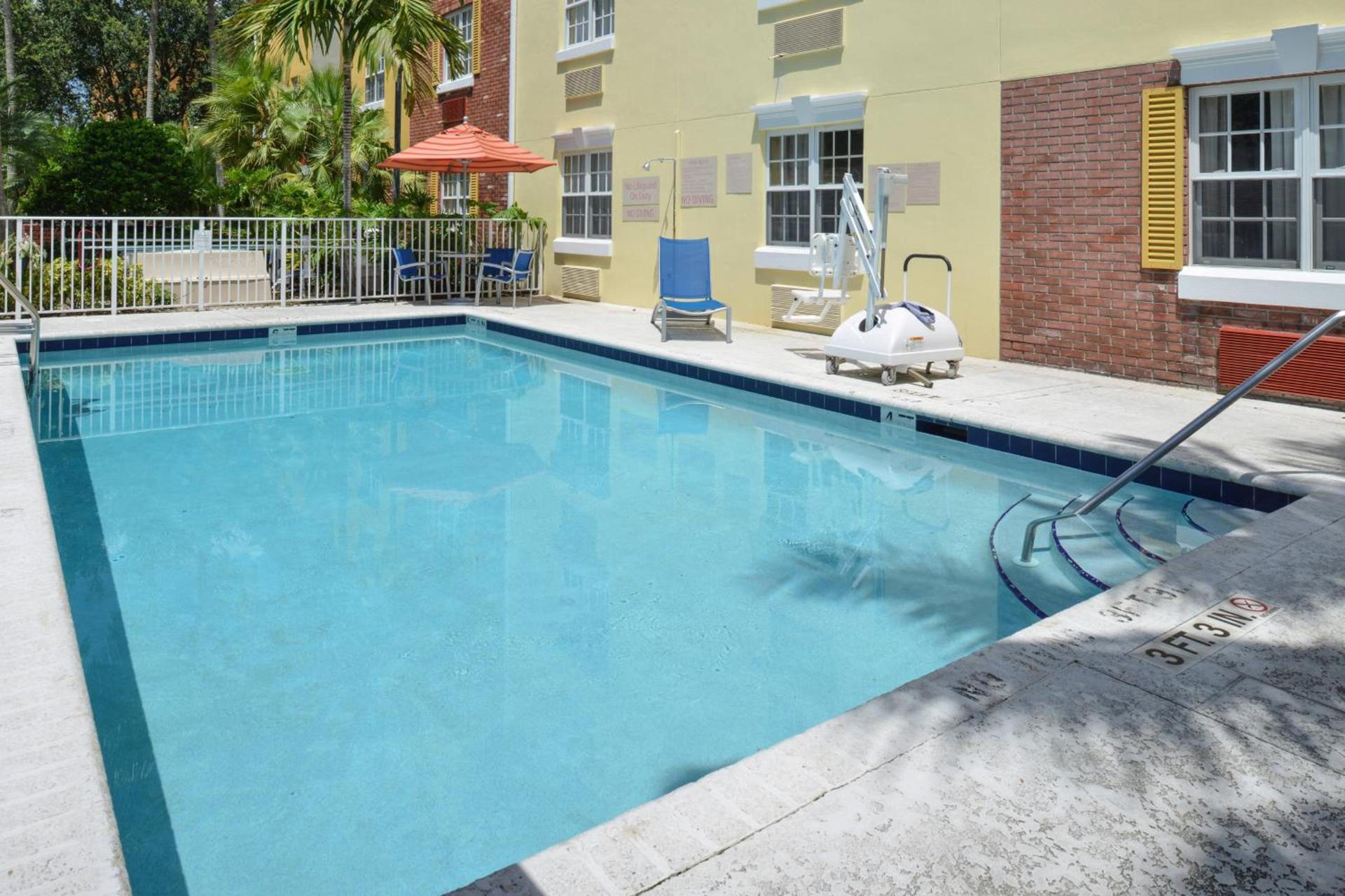 Candlewood Suites Miami Lakes by IHG photo 35