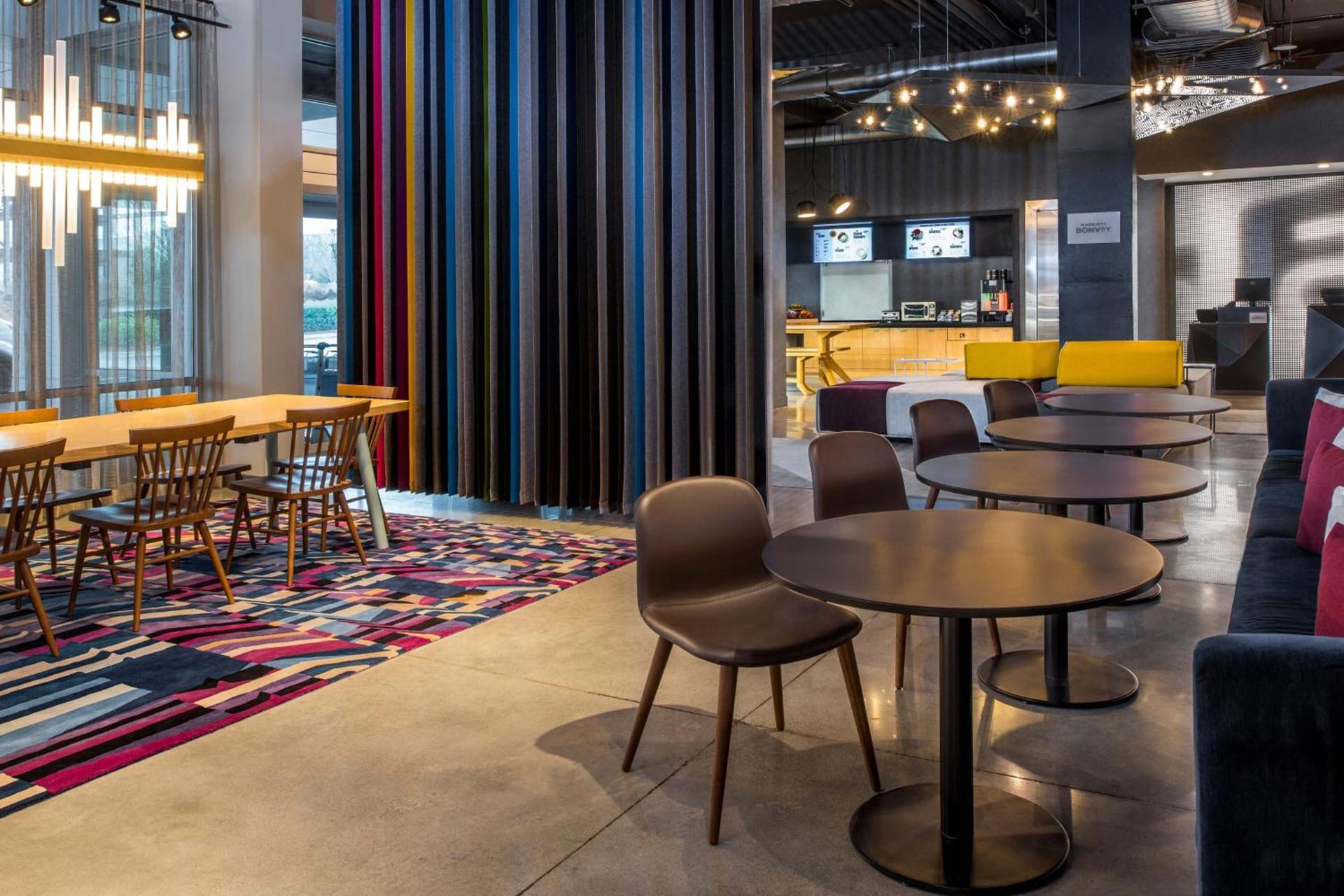 Aloft by Marriott Charlotte Ballantyne photo 6