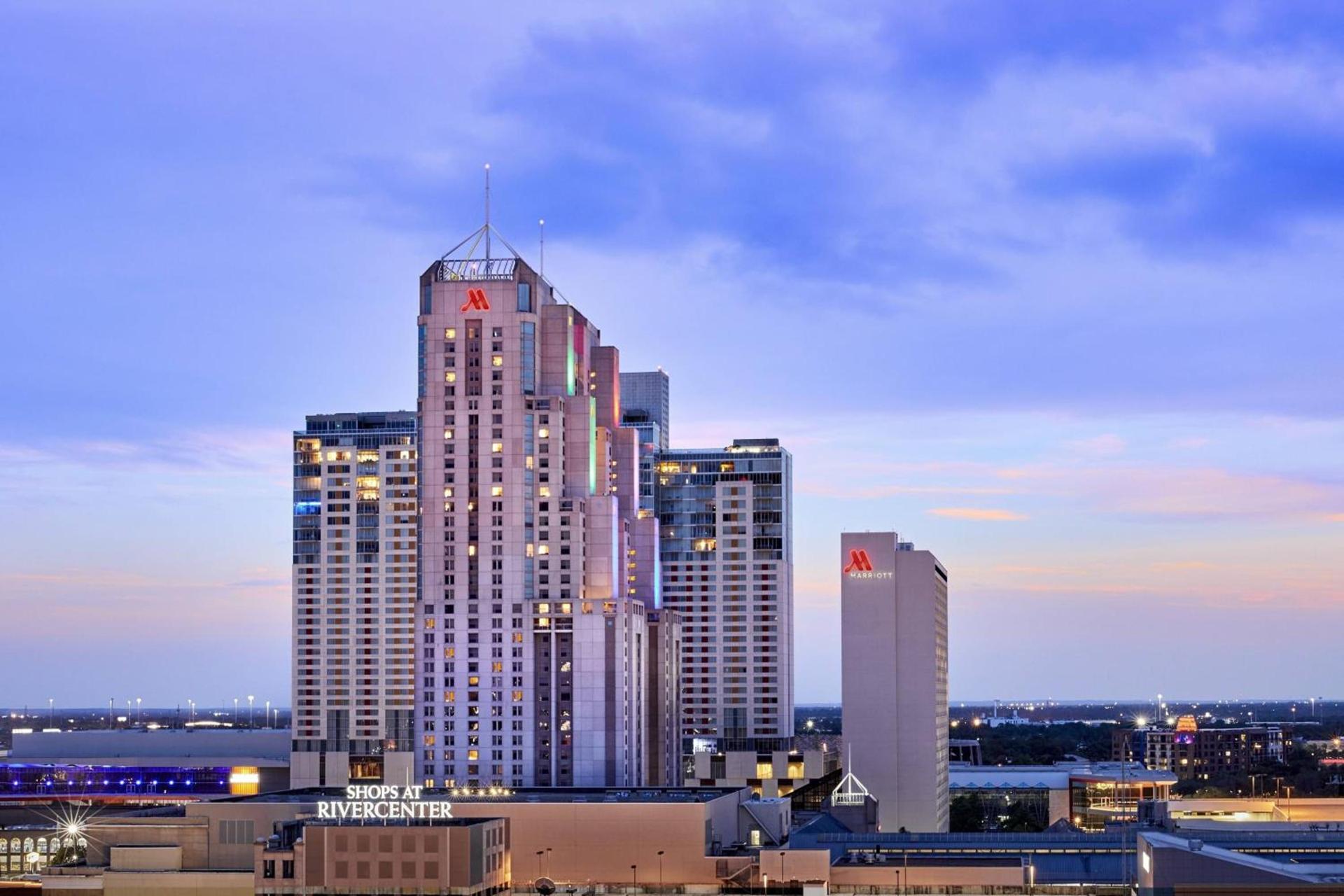 San Antonio Marriott Rivercenter on the River Walk photo 3