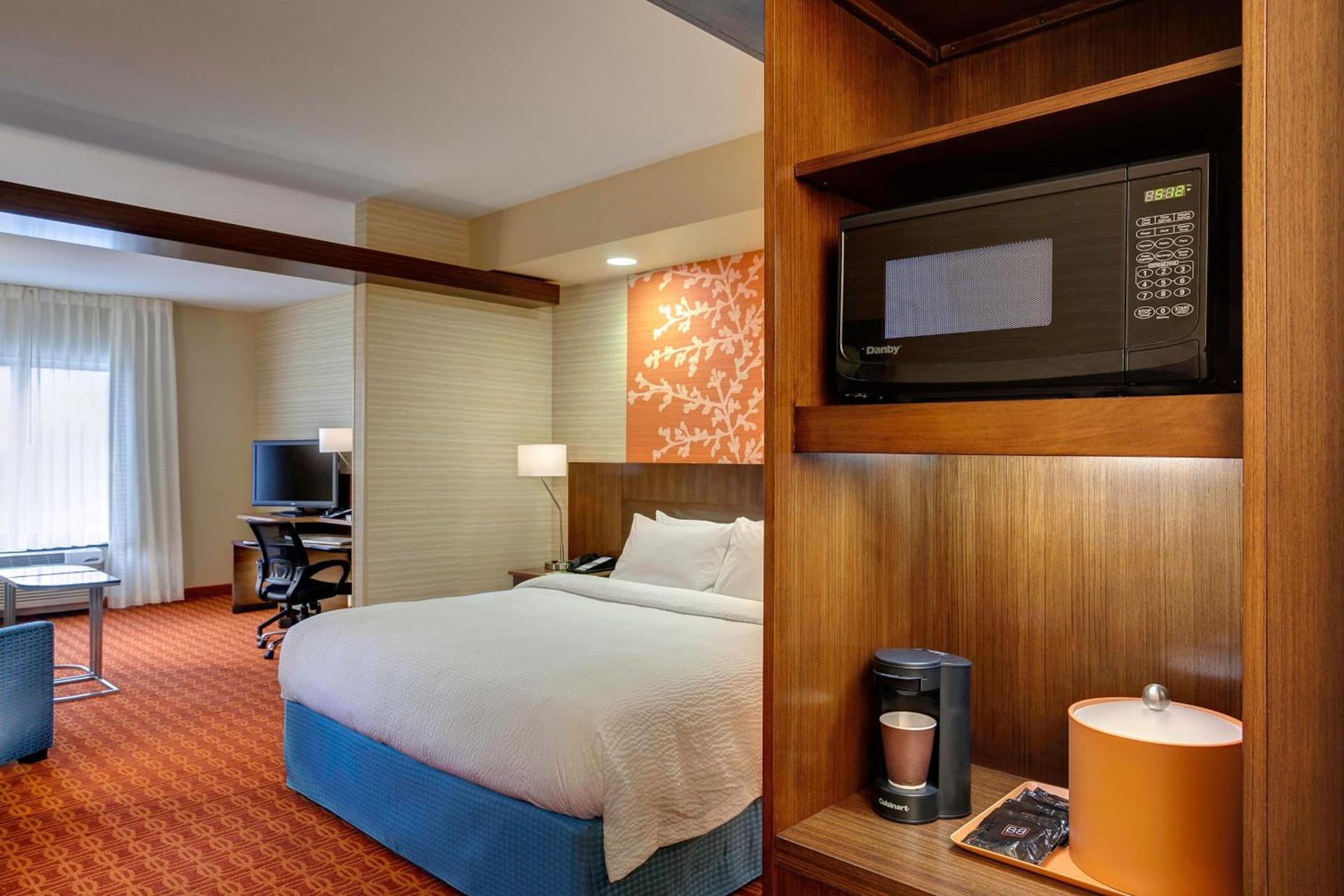 Fairfield Inn & Suites by Marriott Lincoln Southeast photo 9
