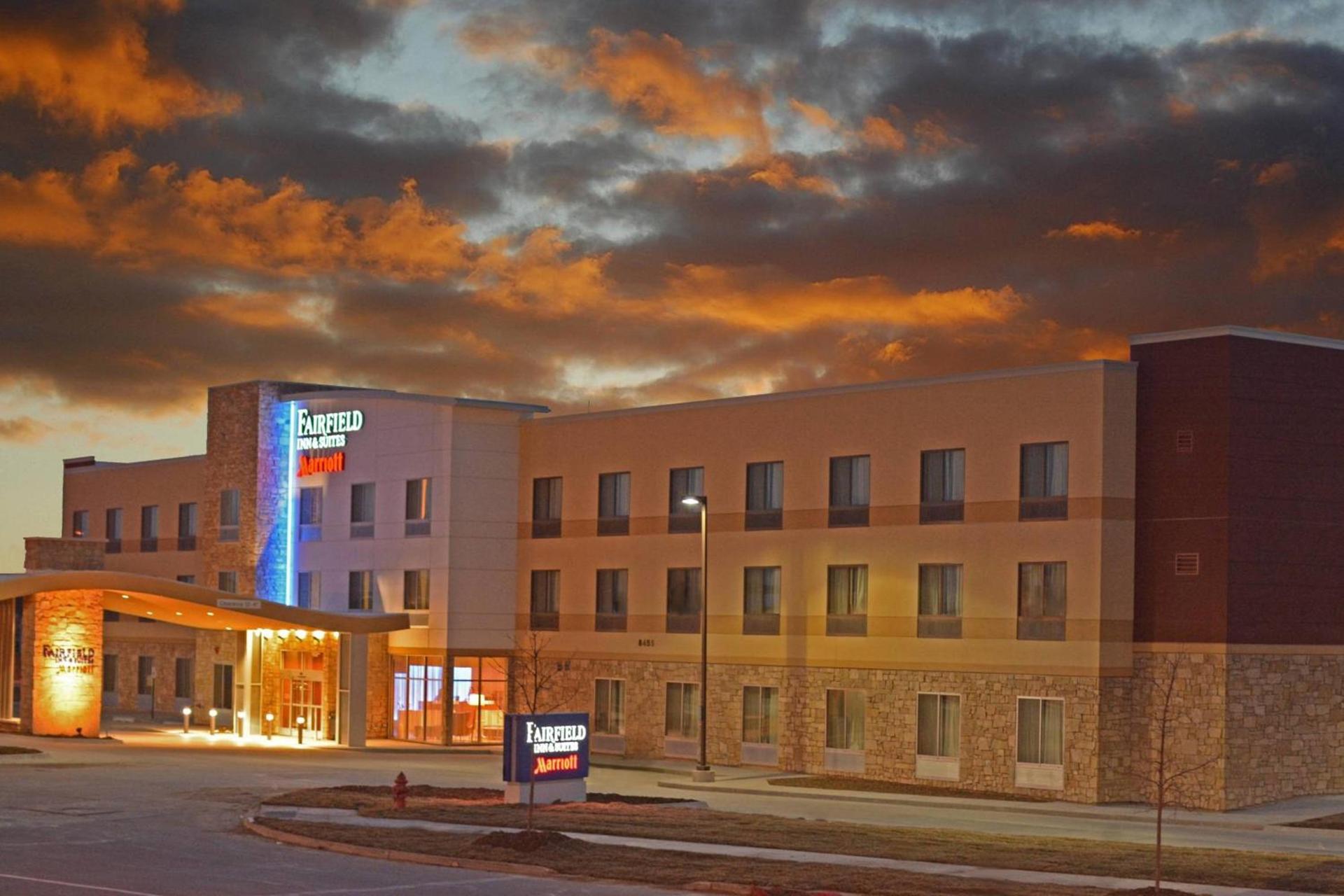Fairfield Inn & Suites by Marriott Lincoln Southeast photo 1