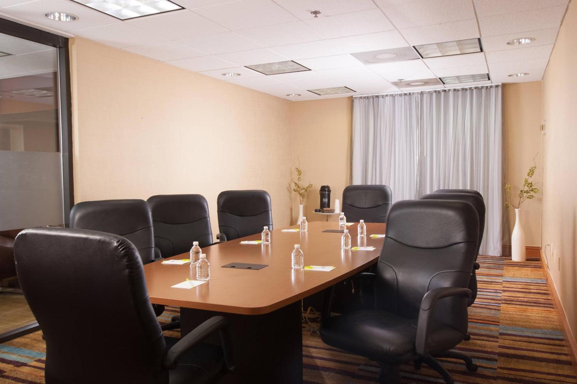 Fairfield Inn and Suites Atlanta Airport South/Sullivan Road photo 16