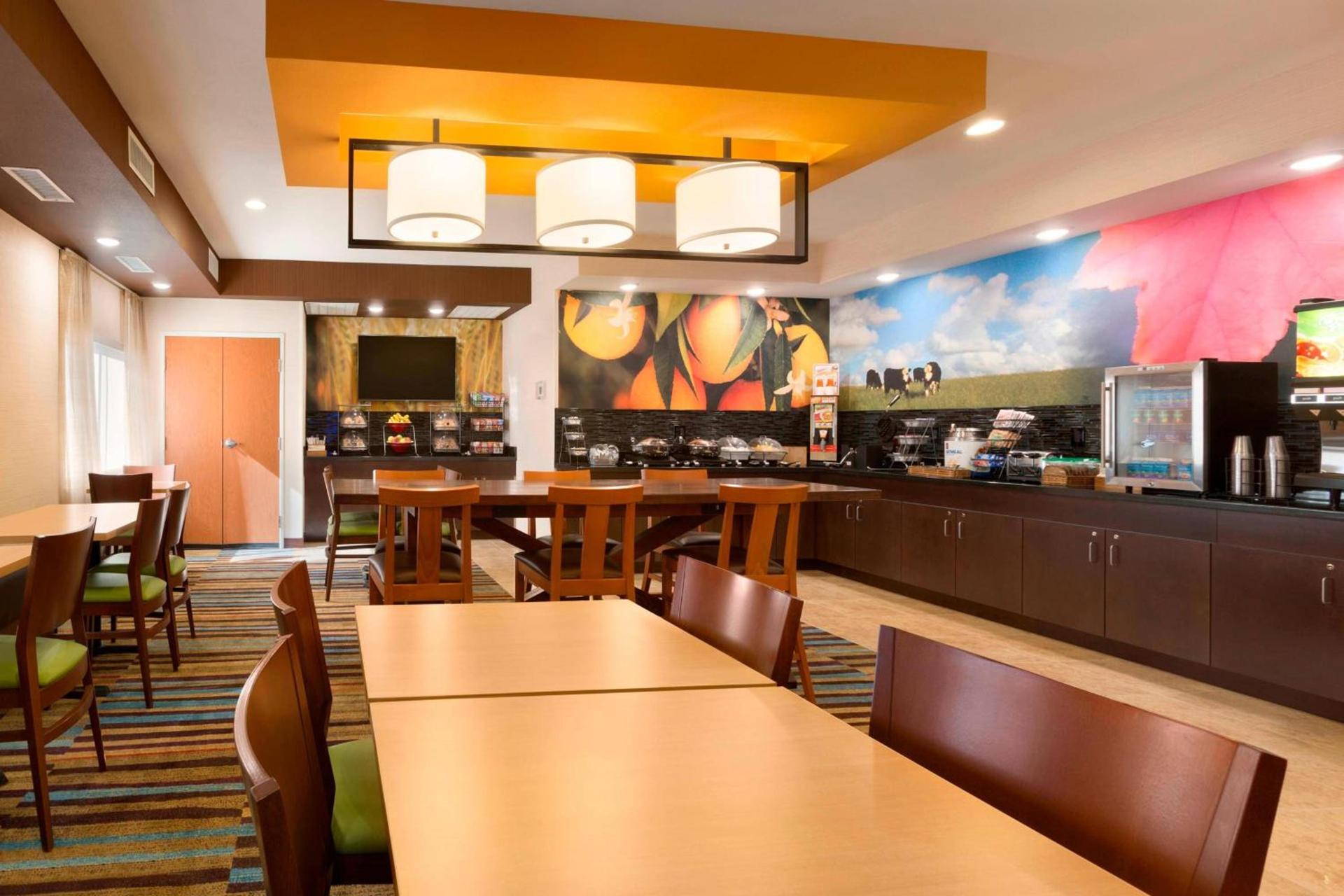 Fairfield Inn & Suites Midland photo 11
