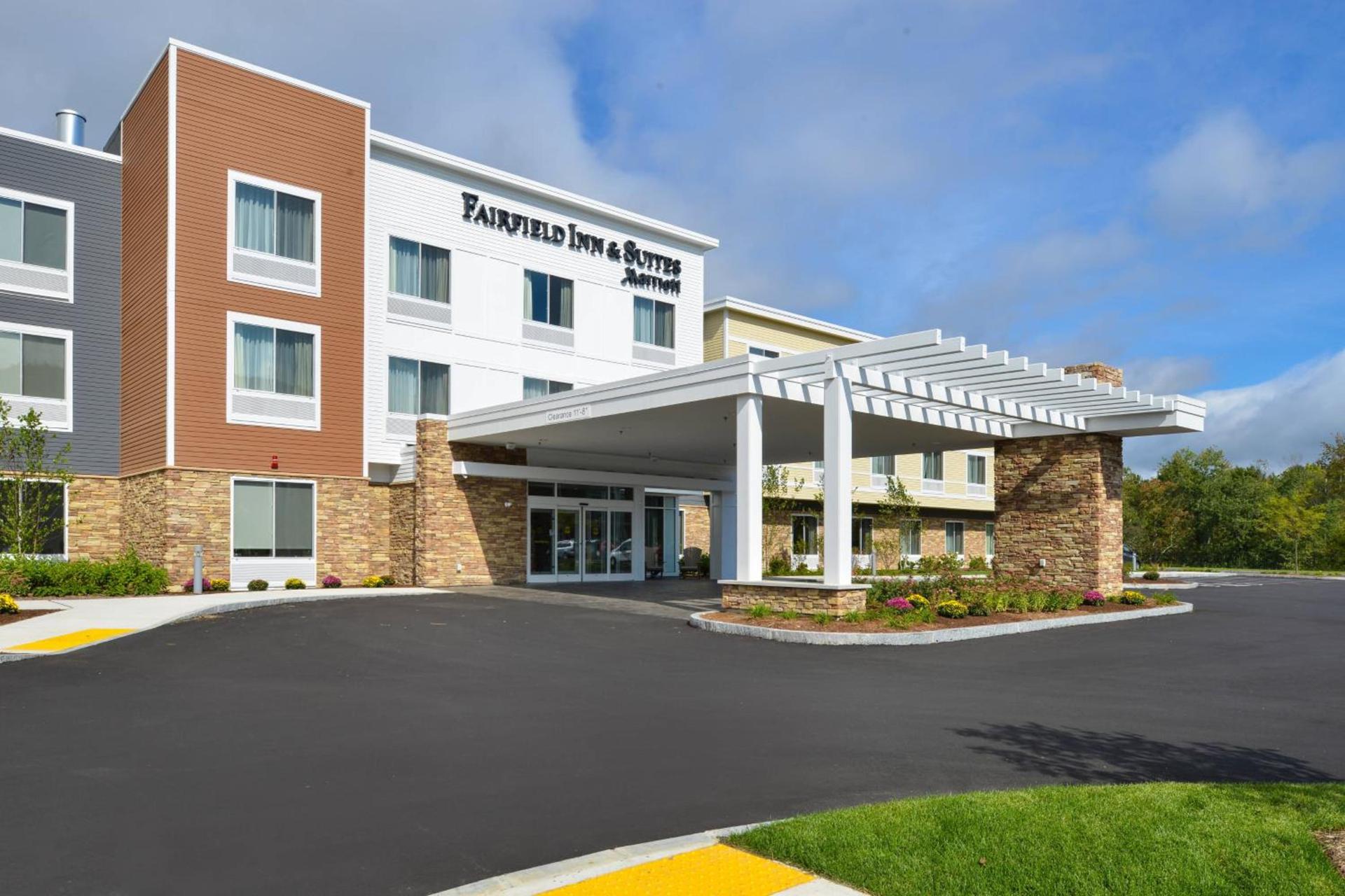 Fairfield Inn & Suites by Marriott Plymouth White Mountains photo 5