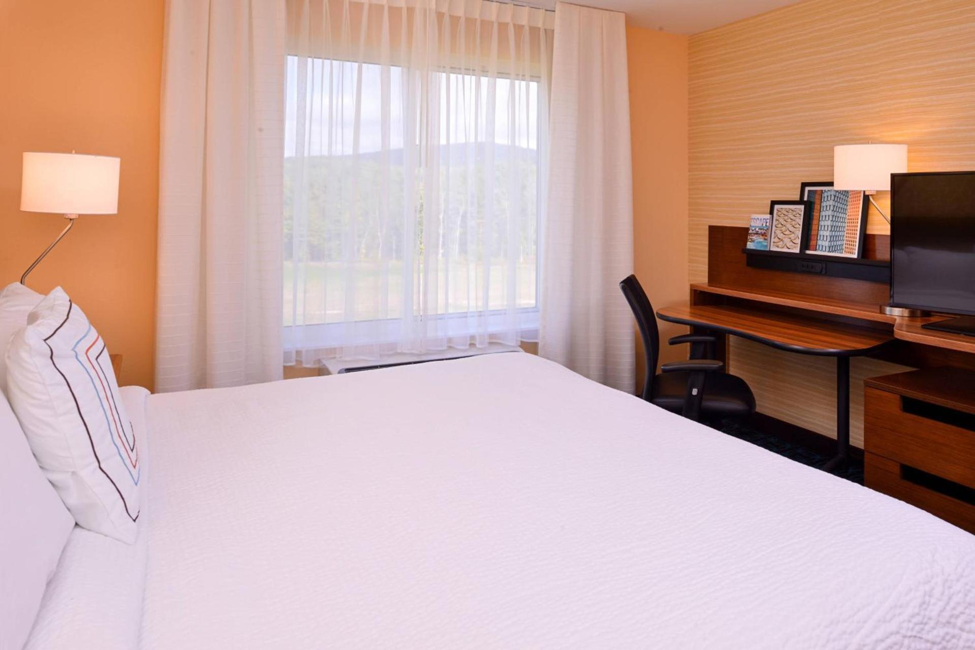 Fairfield Inn & Suites by Marriott Plymouth White Mountains photo 13