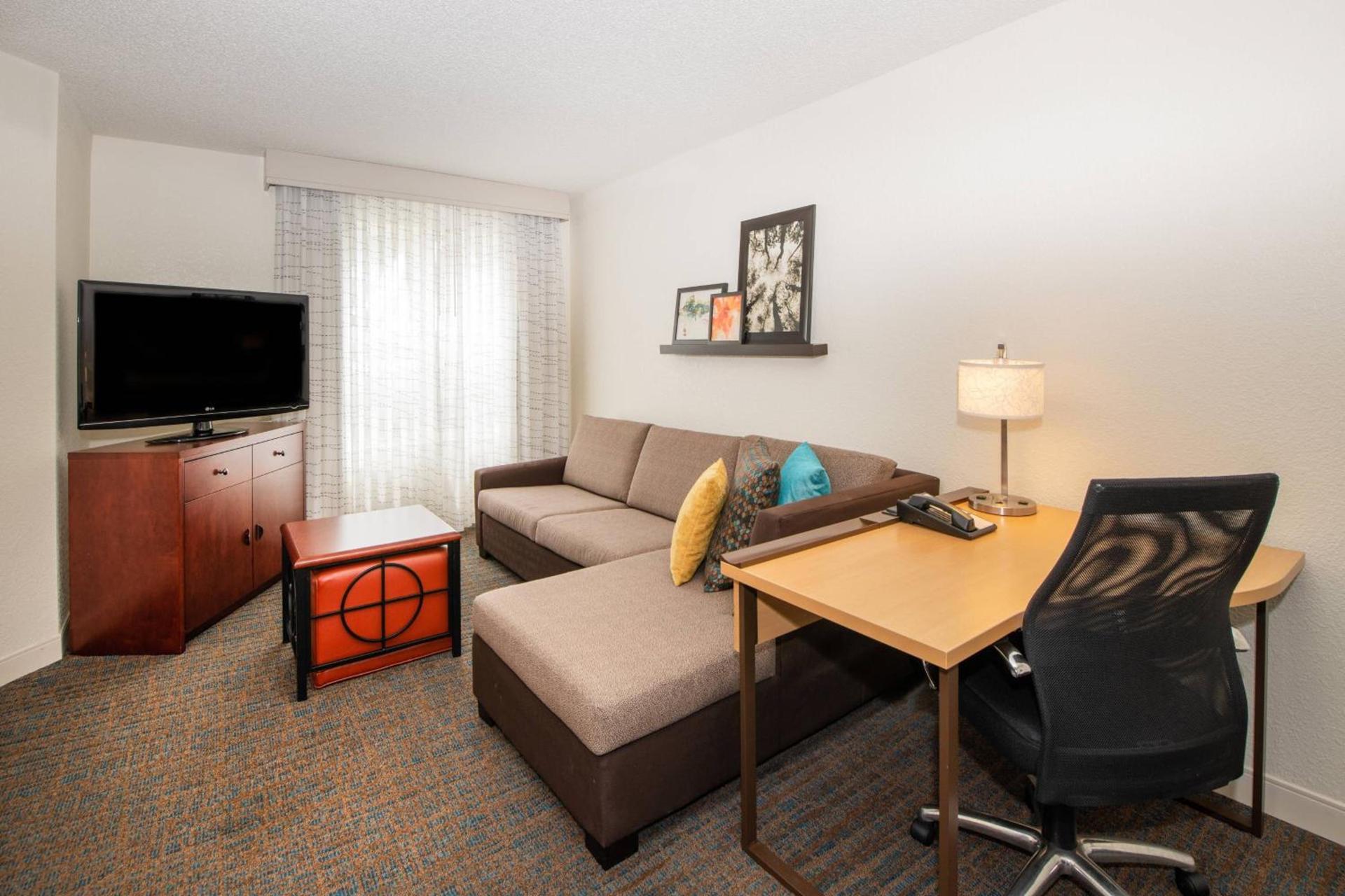 Residence Inn by Marriott Newark Silicon Valley photo 14