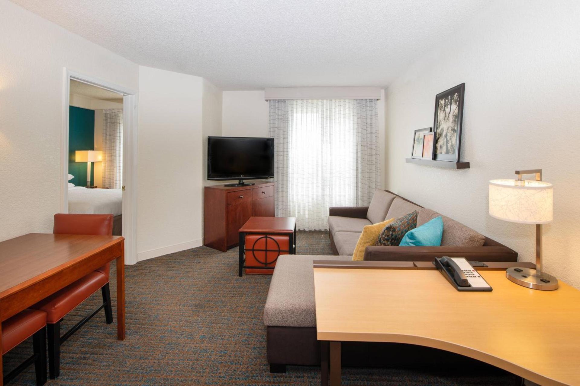 Residence Inn by Marriott Newark Silicon Valley photo 13