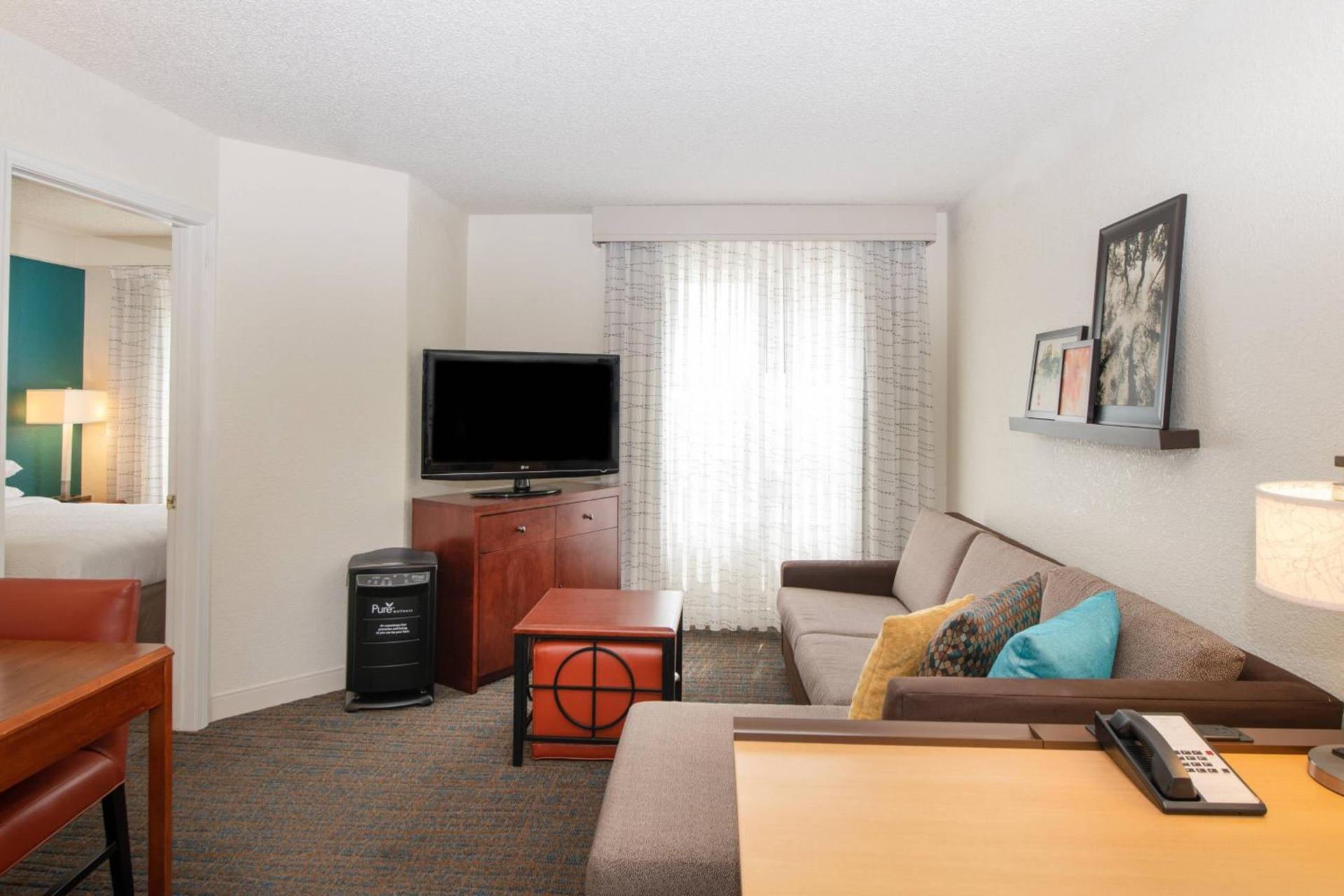 Residence Inn by Marriott Newark Silicon Valley photo 17