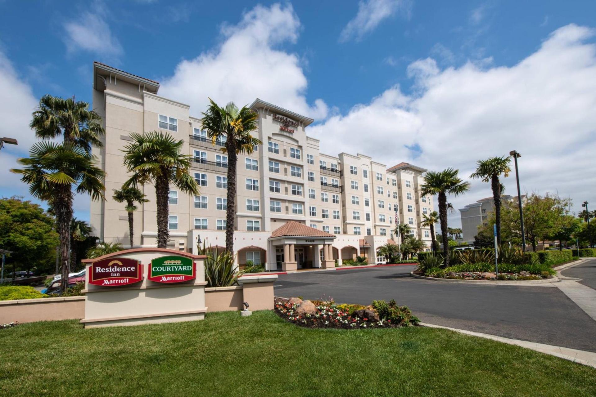 Residence Inn by Marriott Newark Silicon Valley photo 3