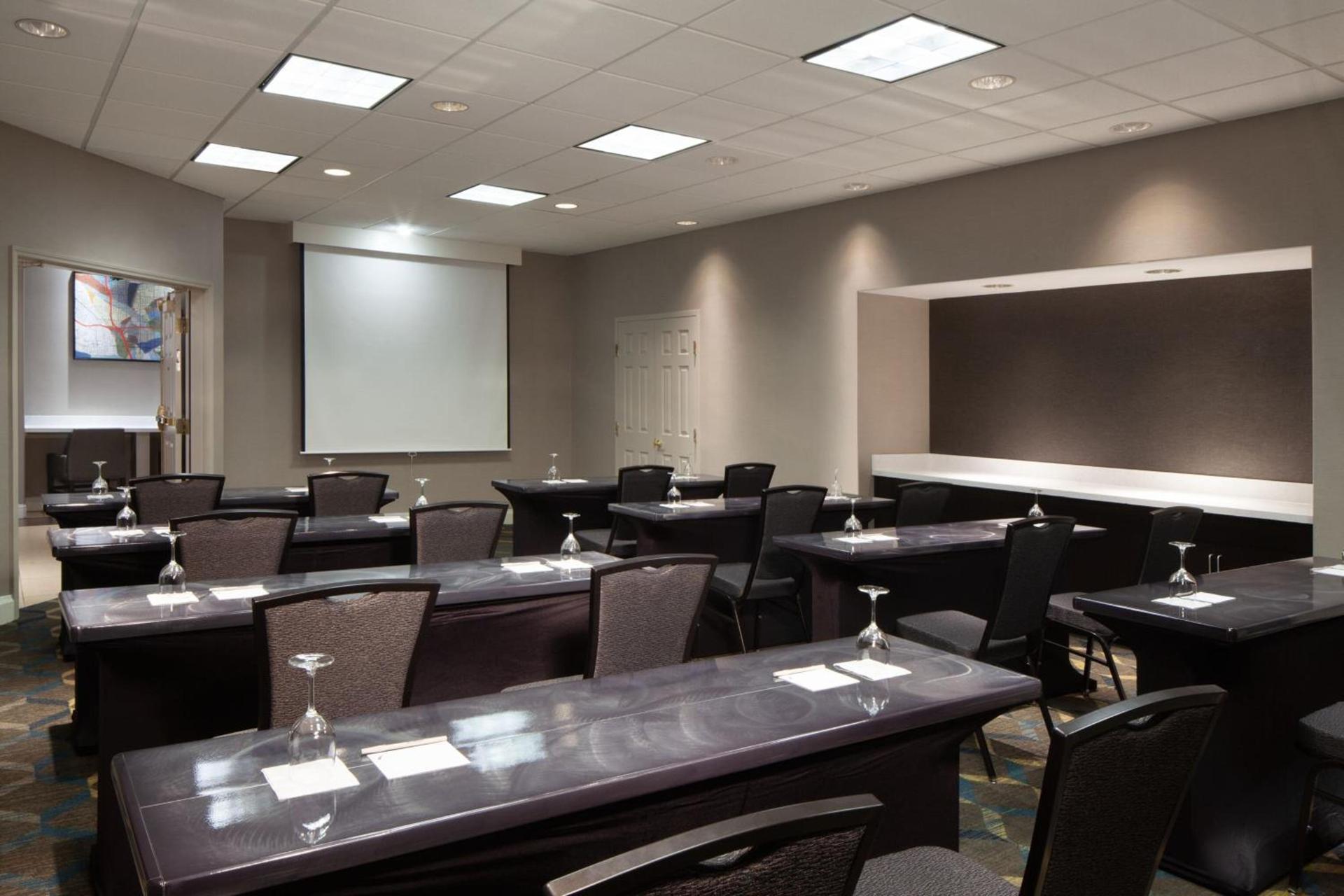 Residence Inn by Marriott Newark Silicon Valley photo 44