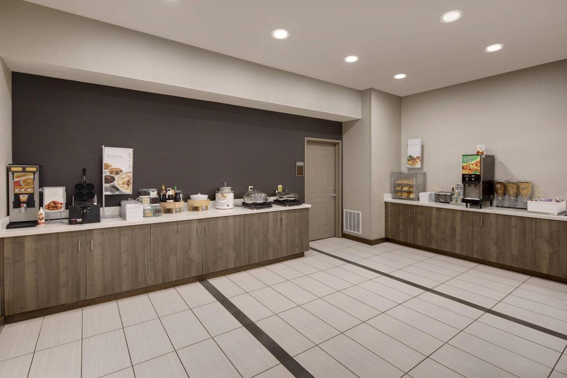 Residence Inn Indianapolis Airport photo 20