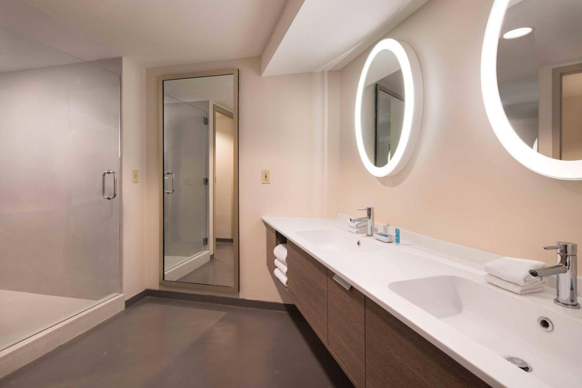 Aloft by Marriott Scottsdale photo 8