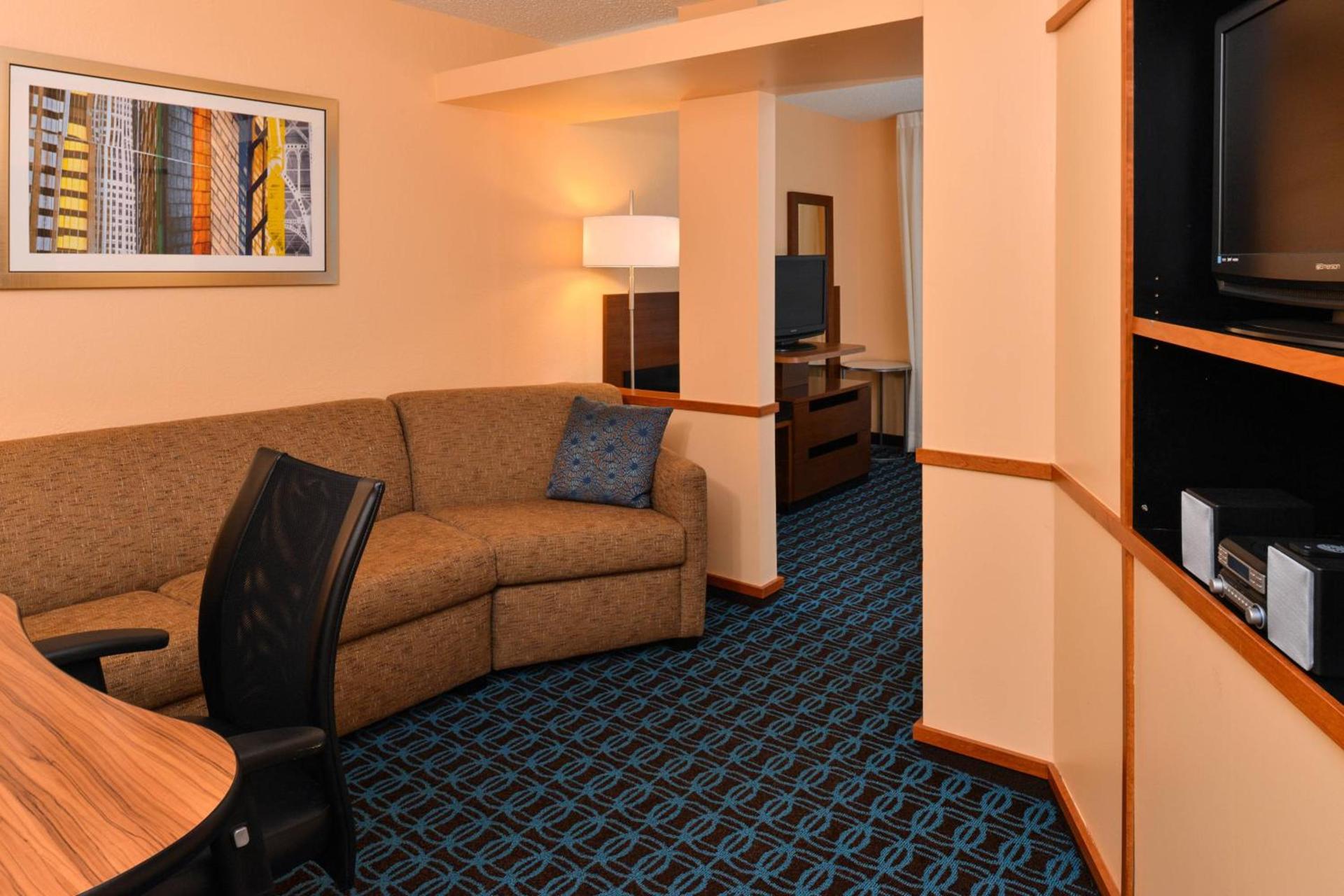 Fairfield Inn & Suites Cleveland Avon photo 12