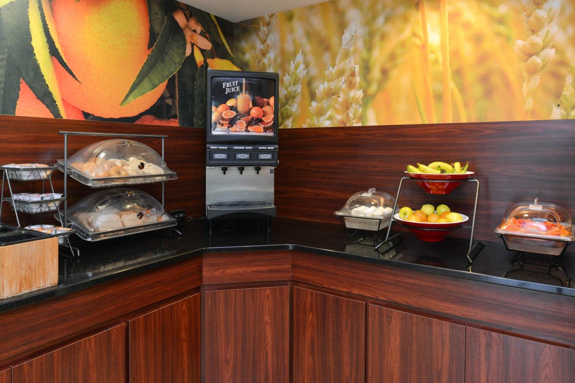 Fairfield Inn & Suites Cleveland Avon photo 16