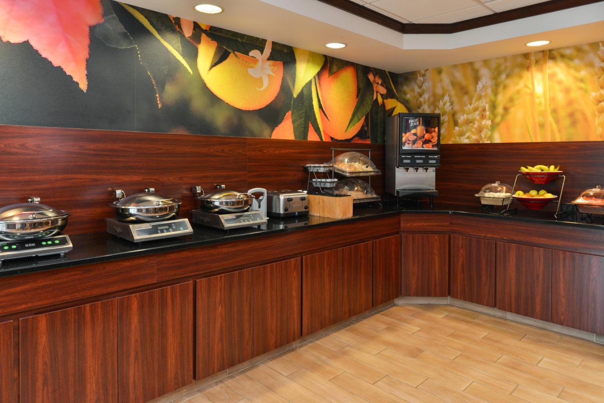 Fairfield Inn & Suites Cleveland Avon photo 14