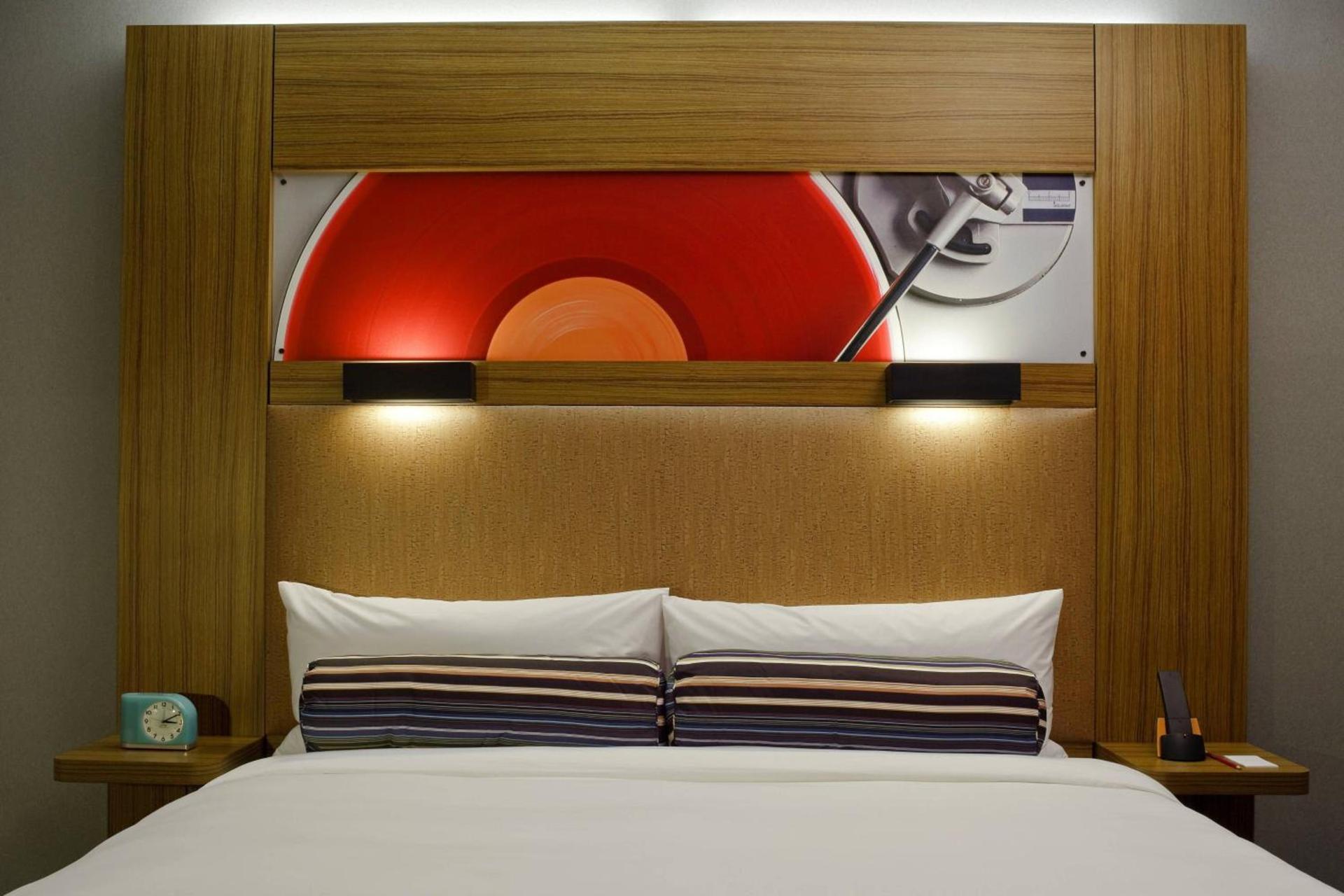 Aloft by Marriott Harlem photo 11