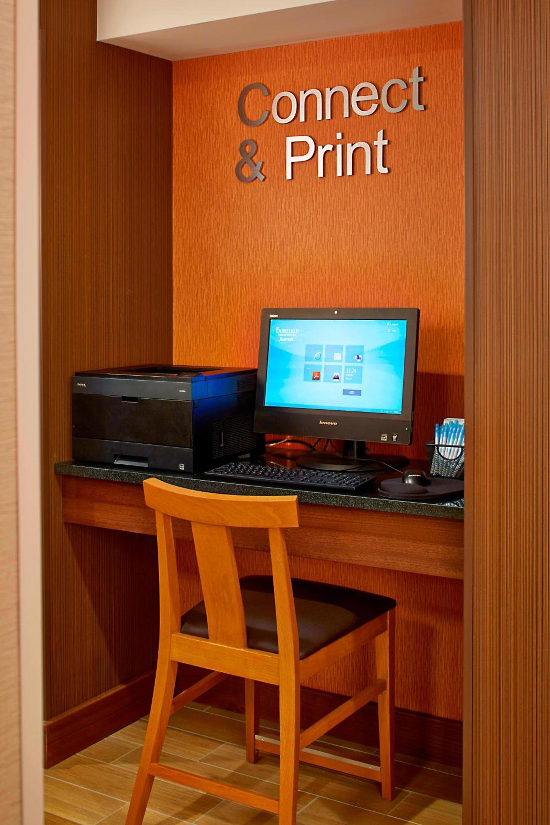 Fairfield Inn by Marriott Rochester East photo 12