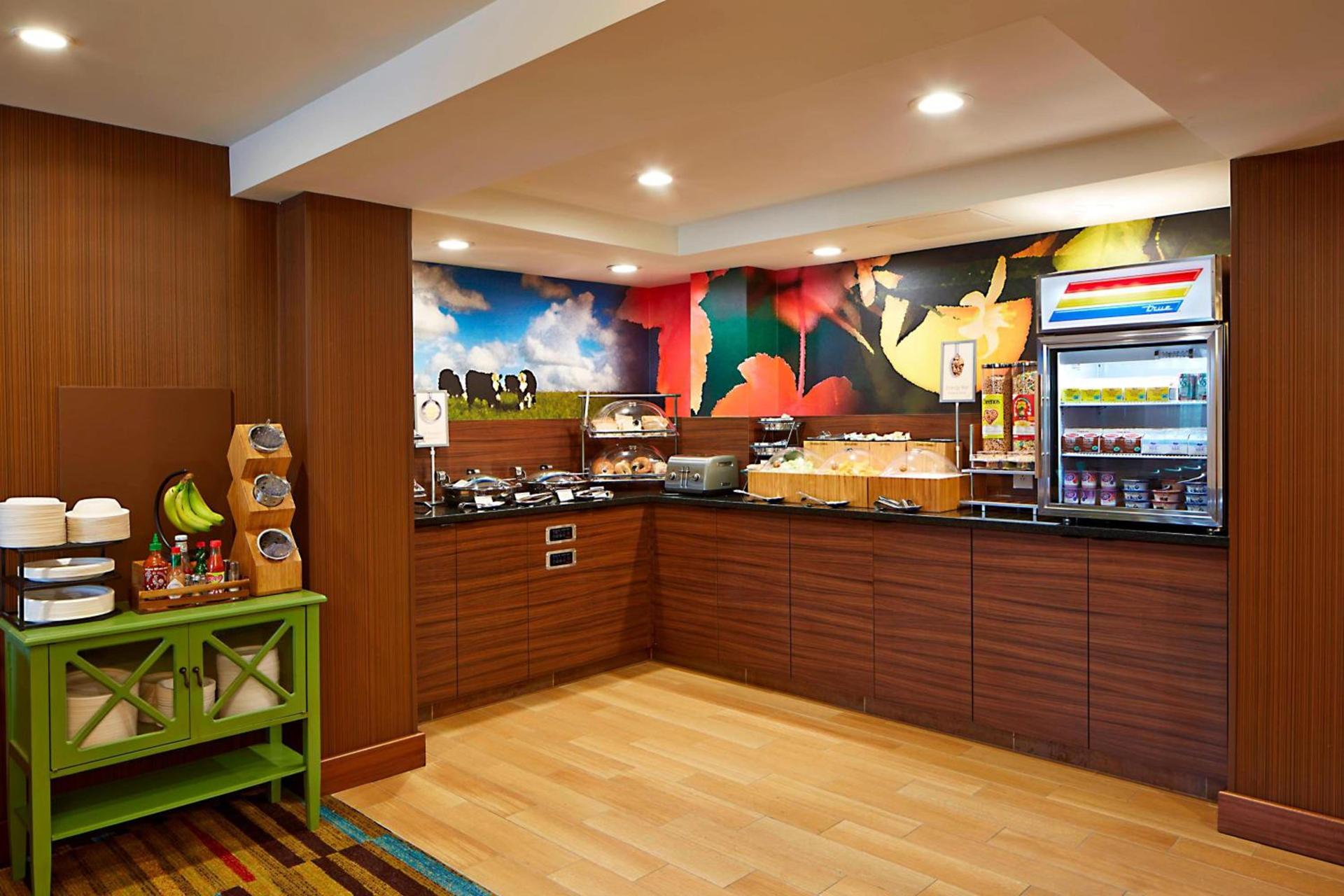 Fairfield Inn by Marriott Rochester East photo 16
